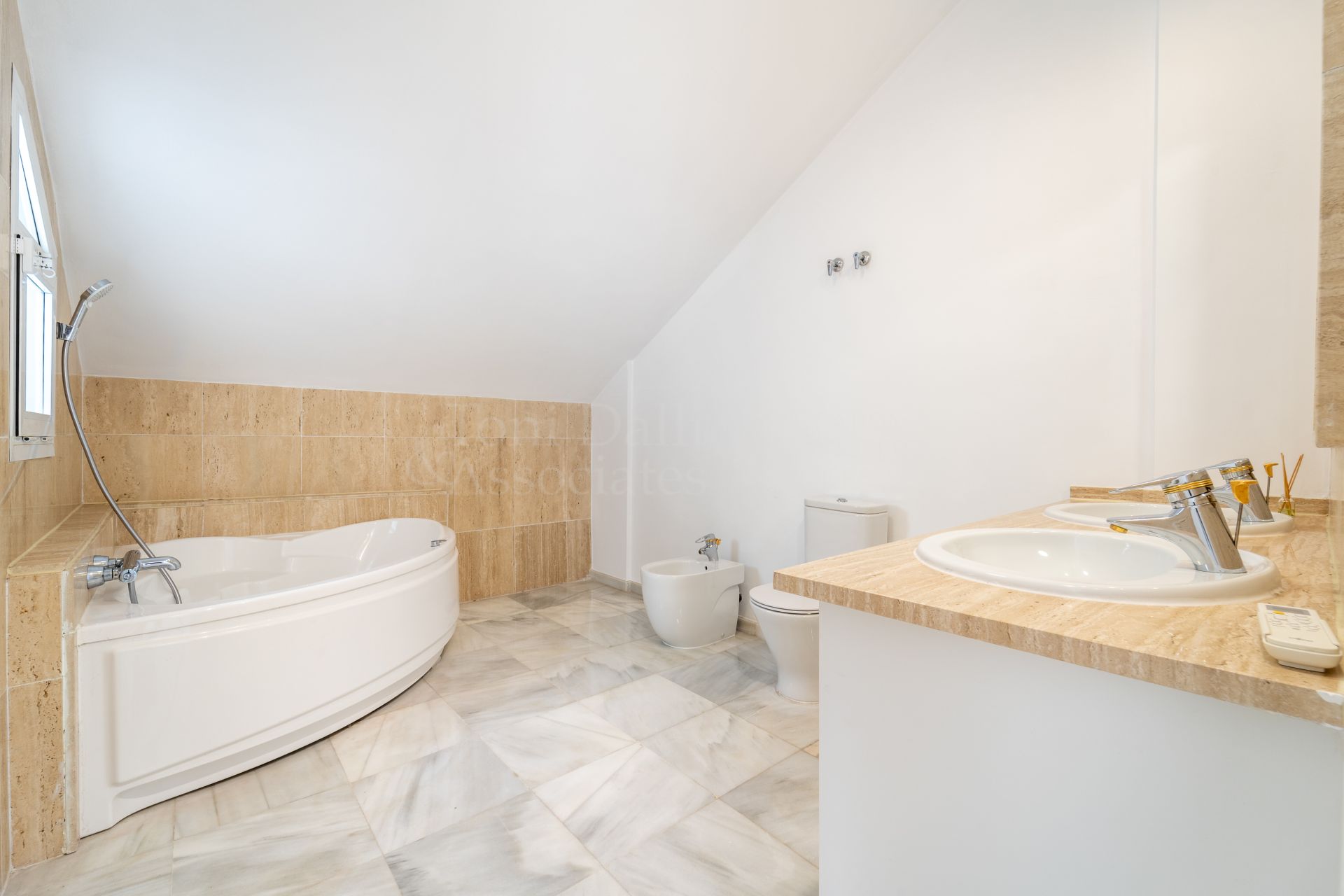 Town House in Arco Iris, Marbella