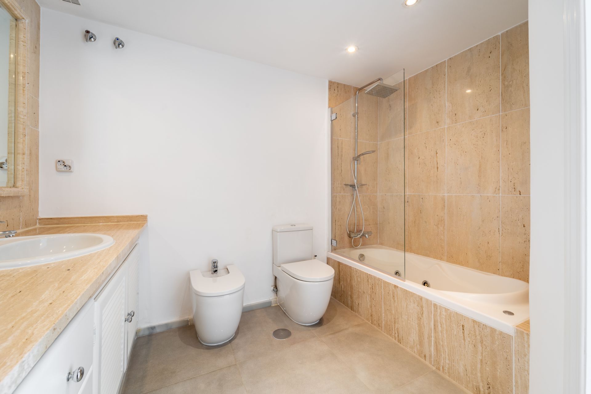Town House in Arco Iris, Marbella