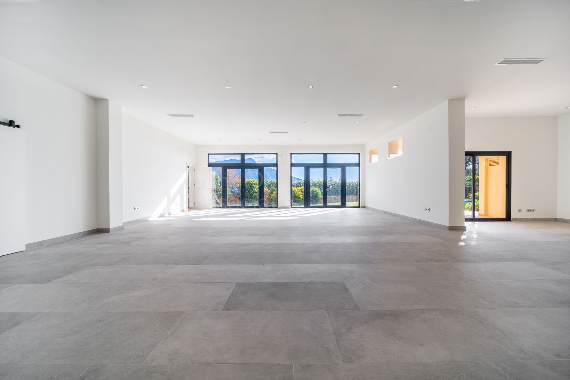 Villa in El Madroñal, Benahavis