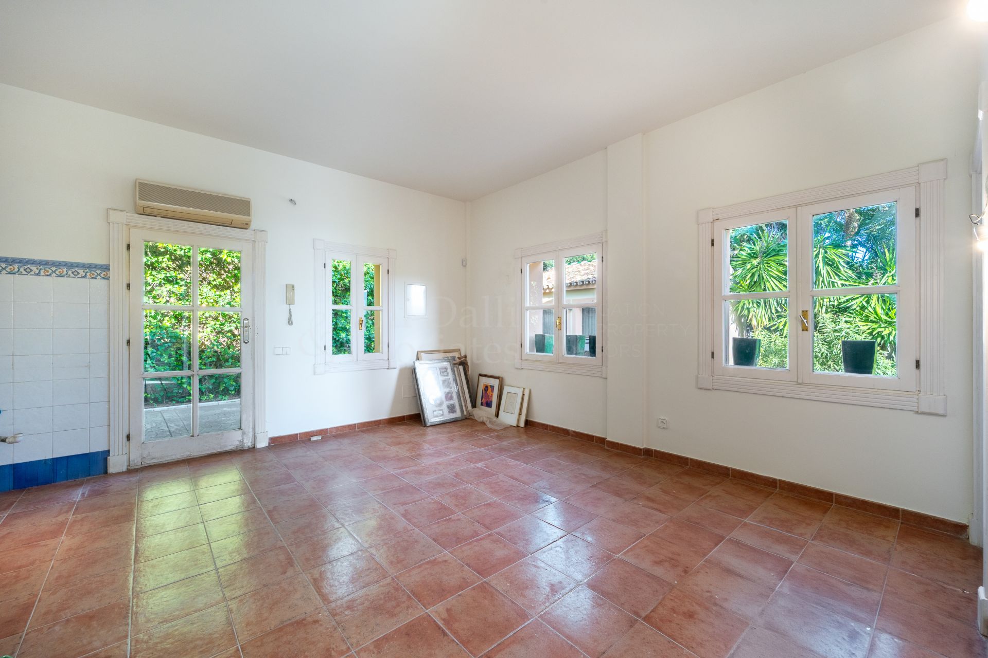 Villa in El Madroñal, Benahavis