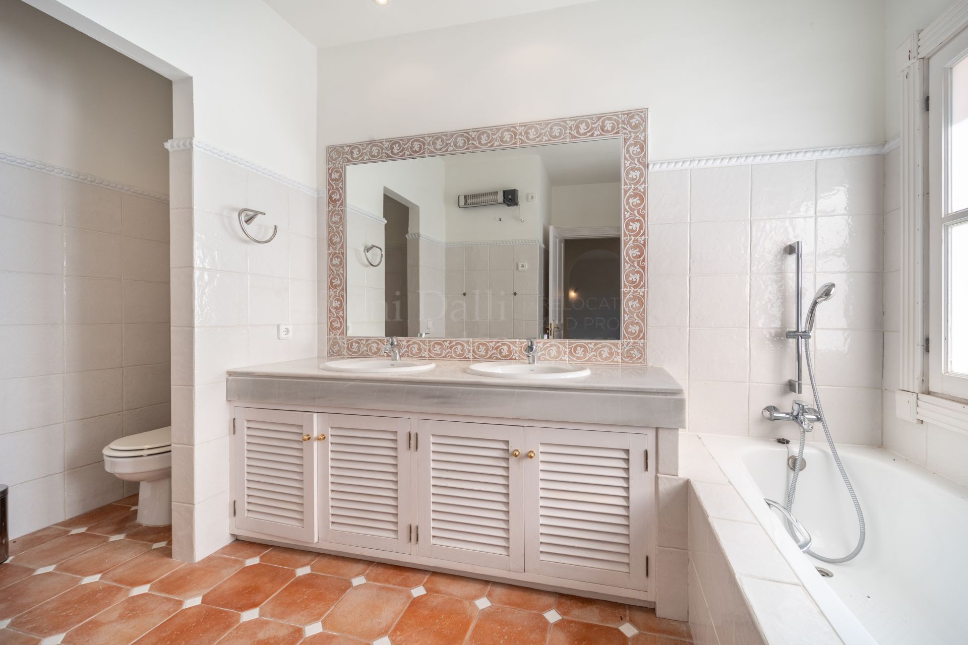 Villa in El Madroñal, Benahavis