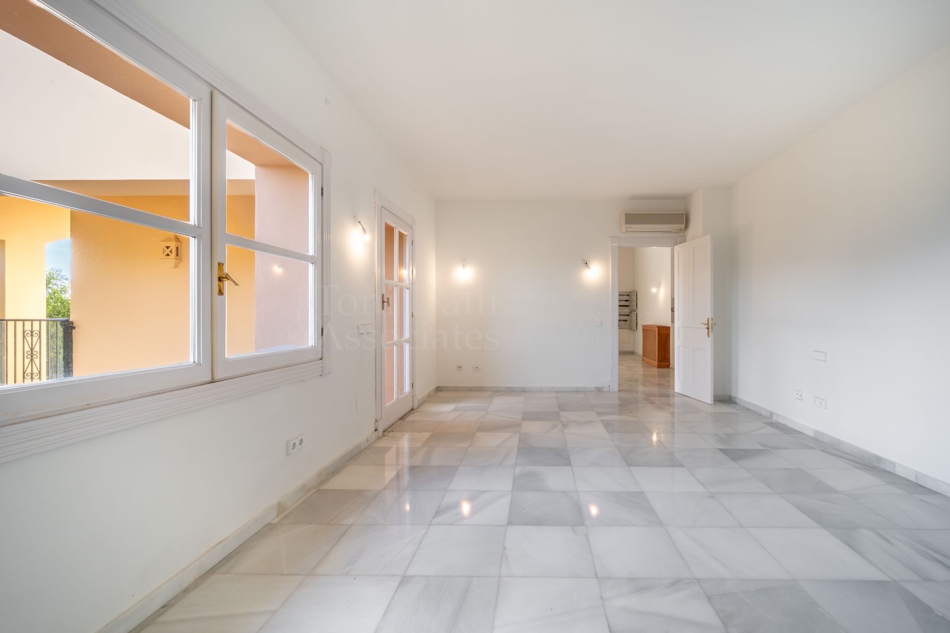 Villa in El Madroñal, Benahavis