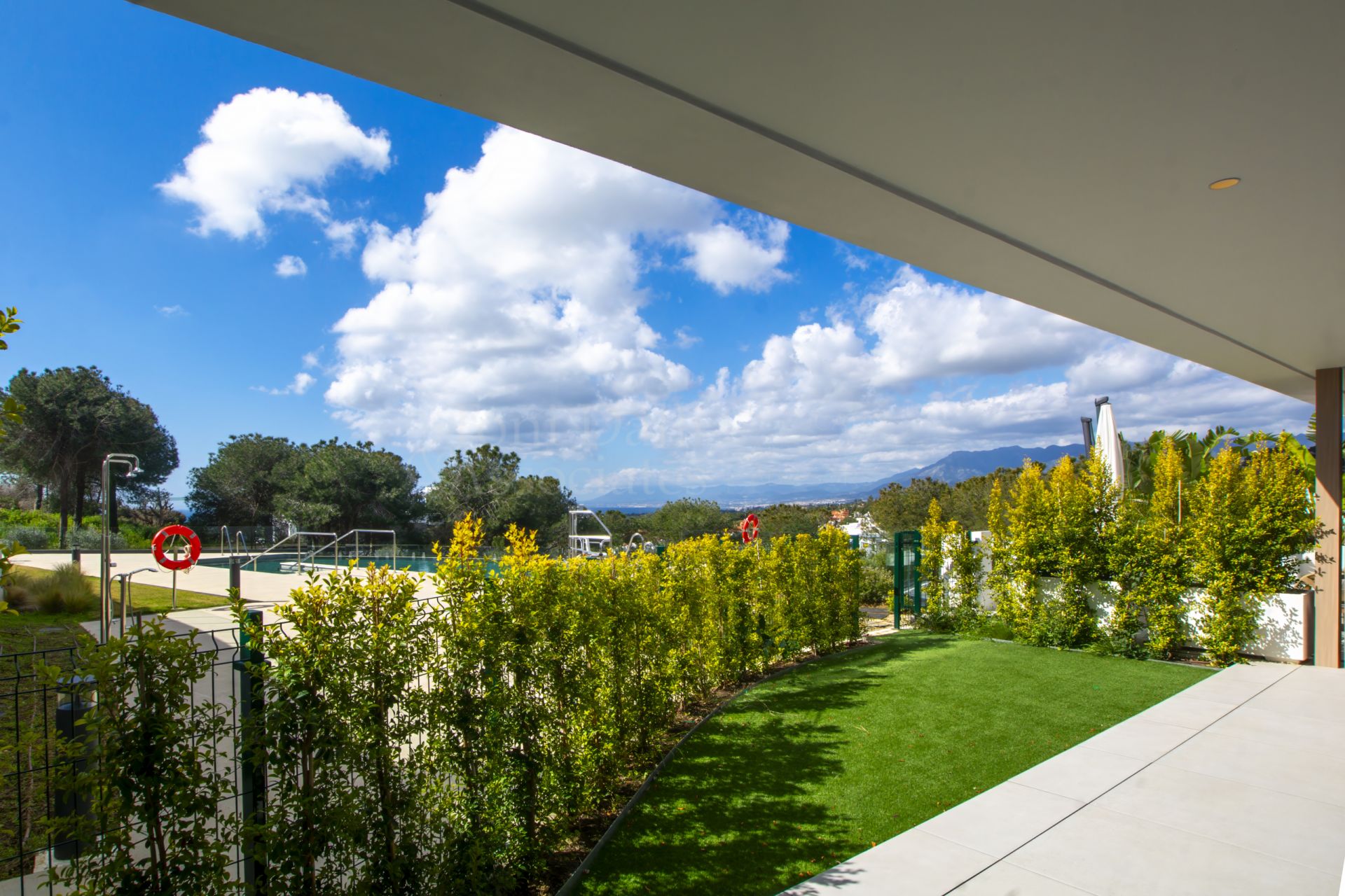 Ground Floor Apartment in Cabopino, Marbella