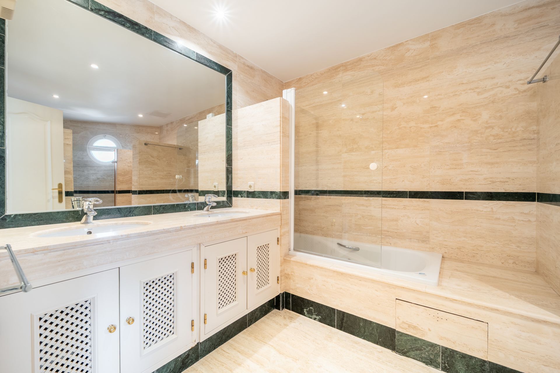 Apartment in Jardín del Mediterráneo, Marbella