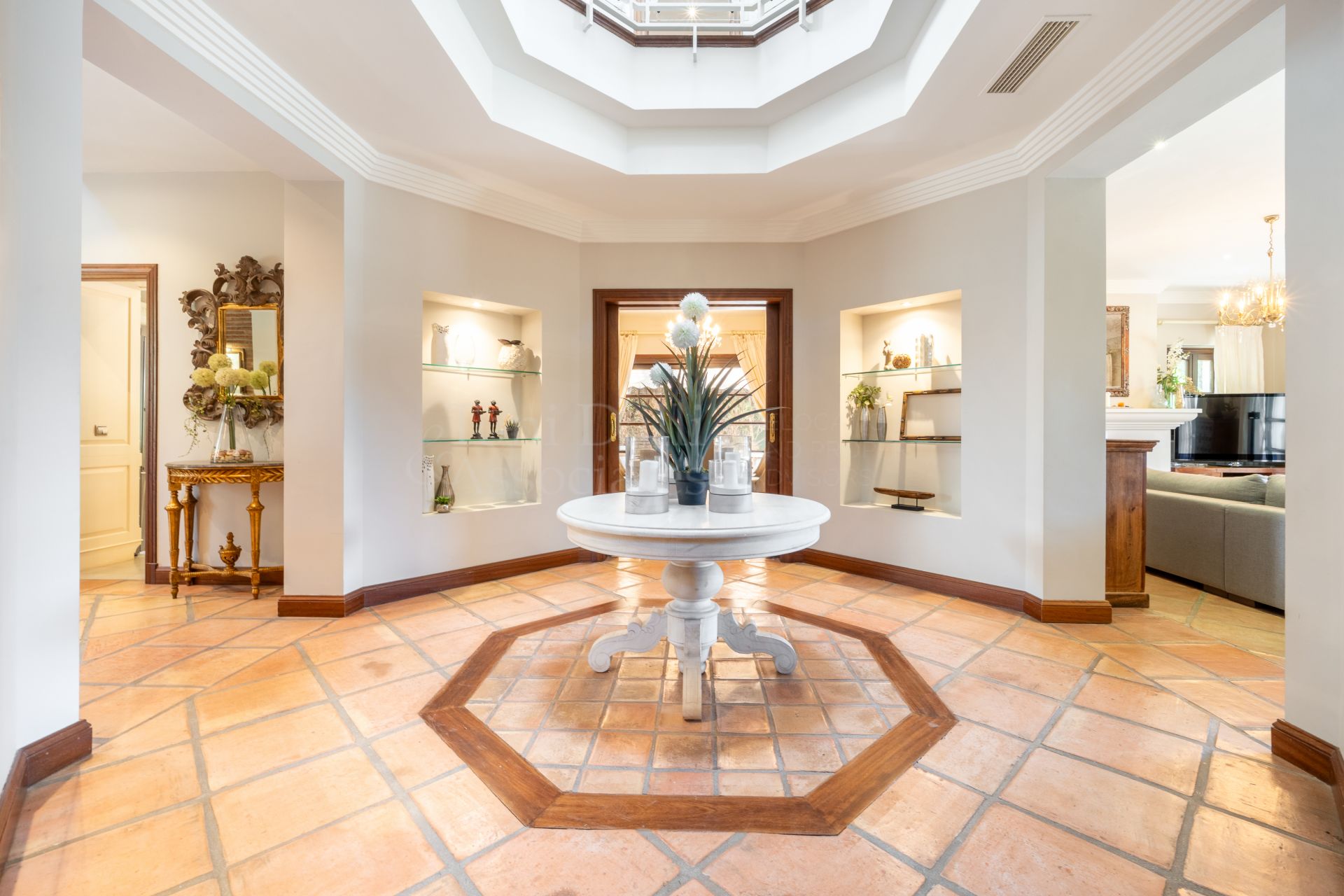 Villa in Balcones de Sierra Blanca, Marbella