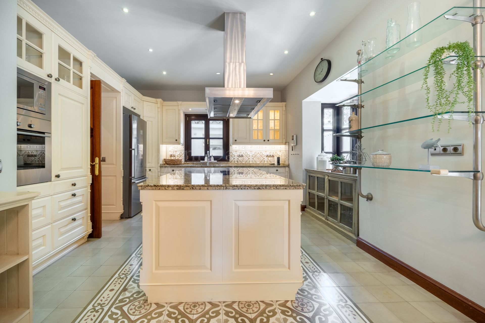 Villa in Balcones de Sierra Blanca, Marbella