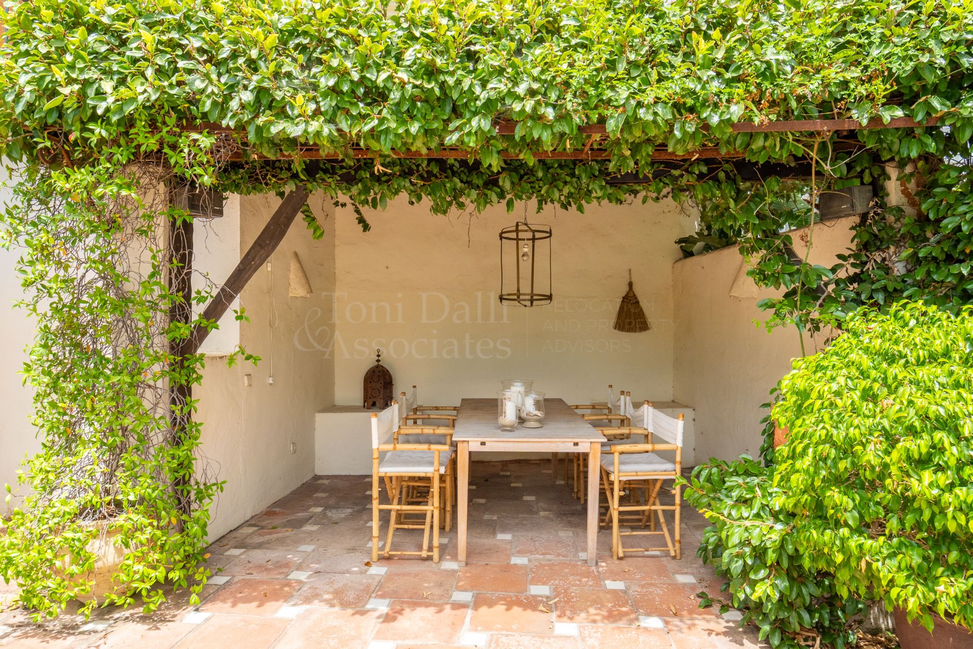 Semi Detached Villa in Marbella Hill Club, Marbella