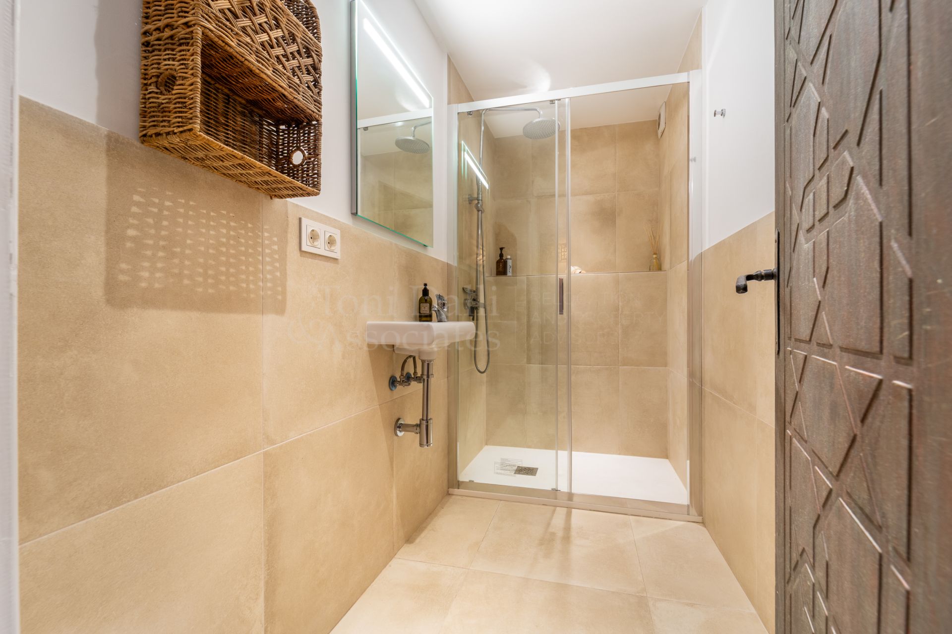 Semi Detached Villa in Marbella Hill Club, Marbella