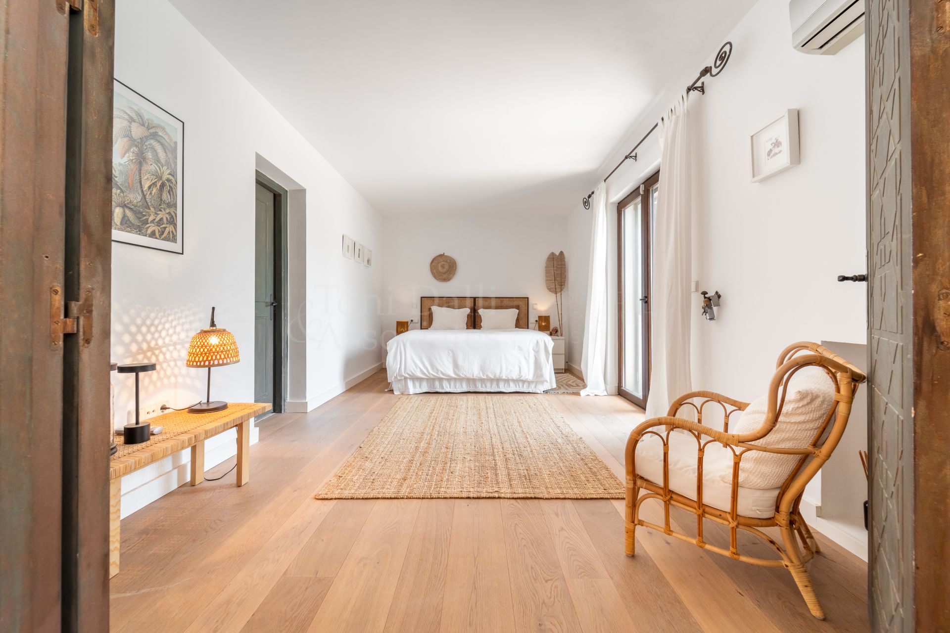 Semi Detached Villa in Marbella Hill Club, Marbella