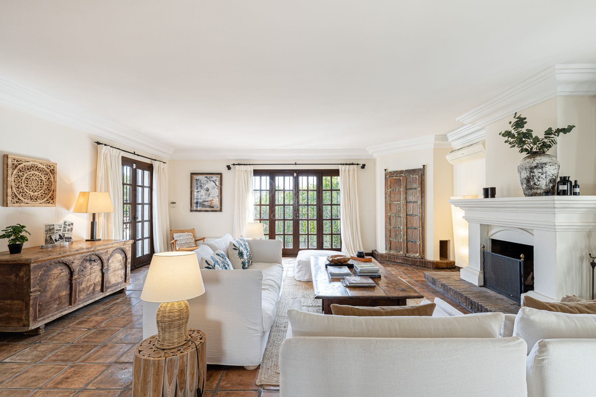 Semi Detached Villa in Marbella Hill Club, Marbella