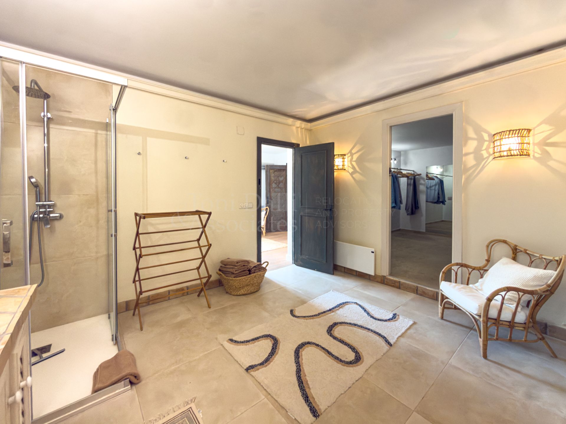 Semi Detached Villa in Marbella Hill Club, Marbella
