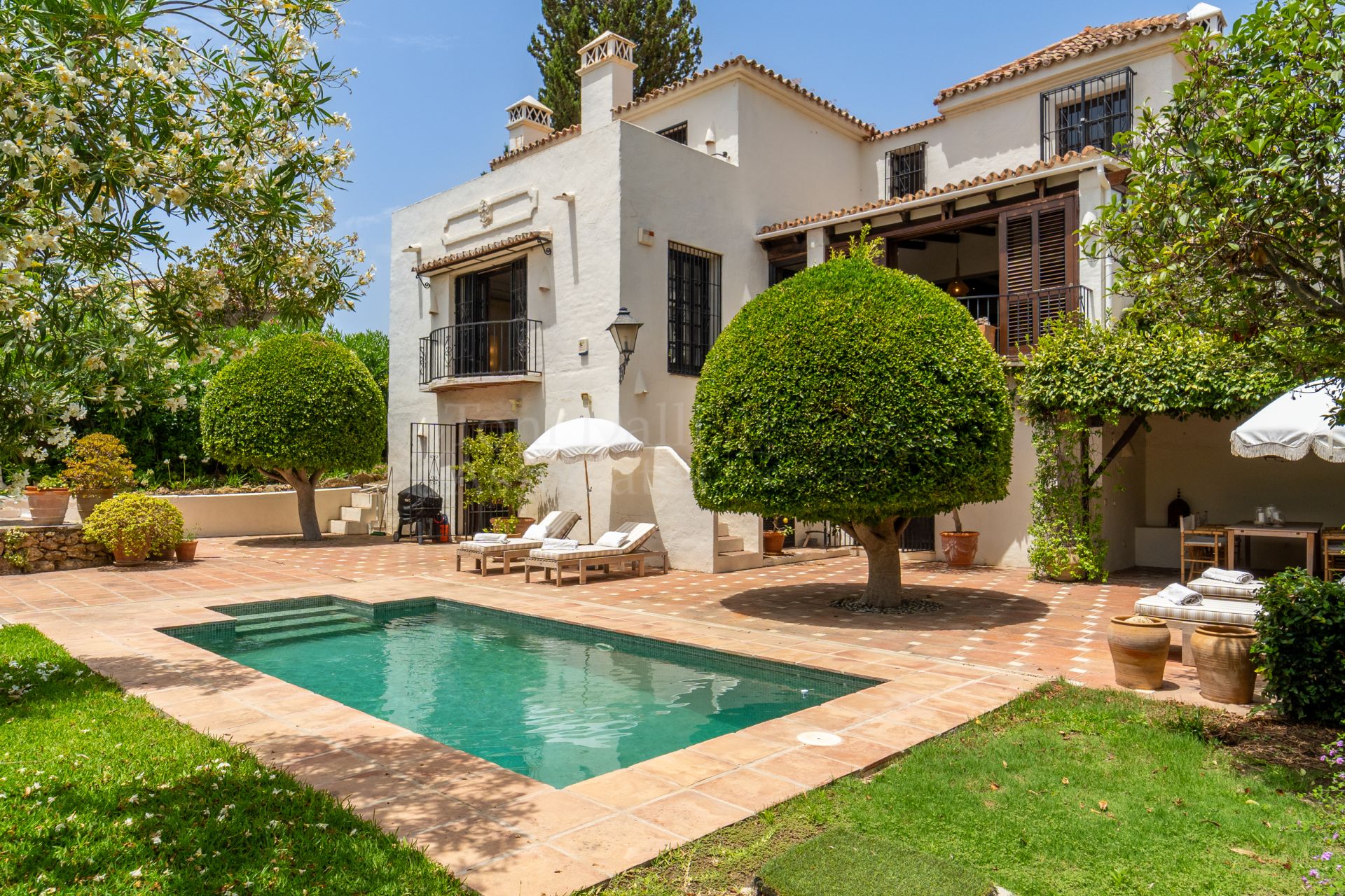 Semi Detached Villa in Marbella Hill Club, Marbella
