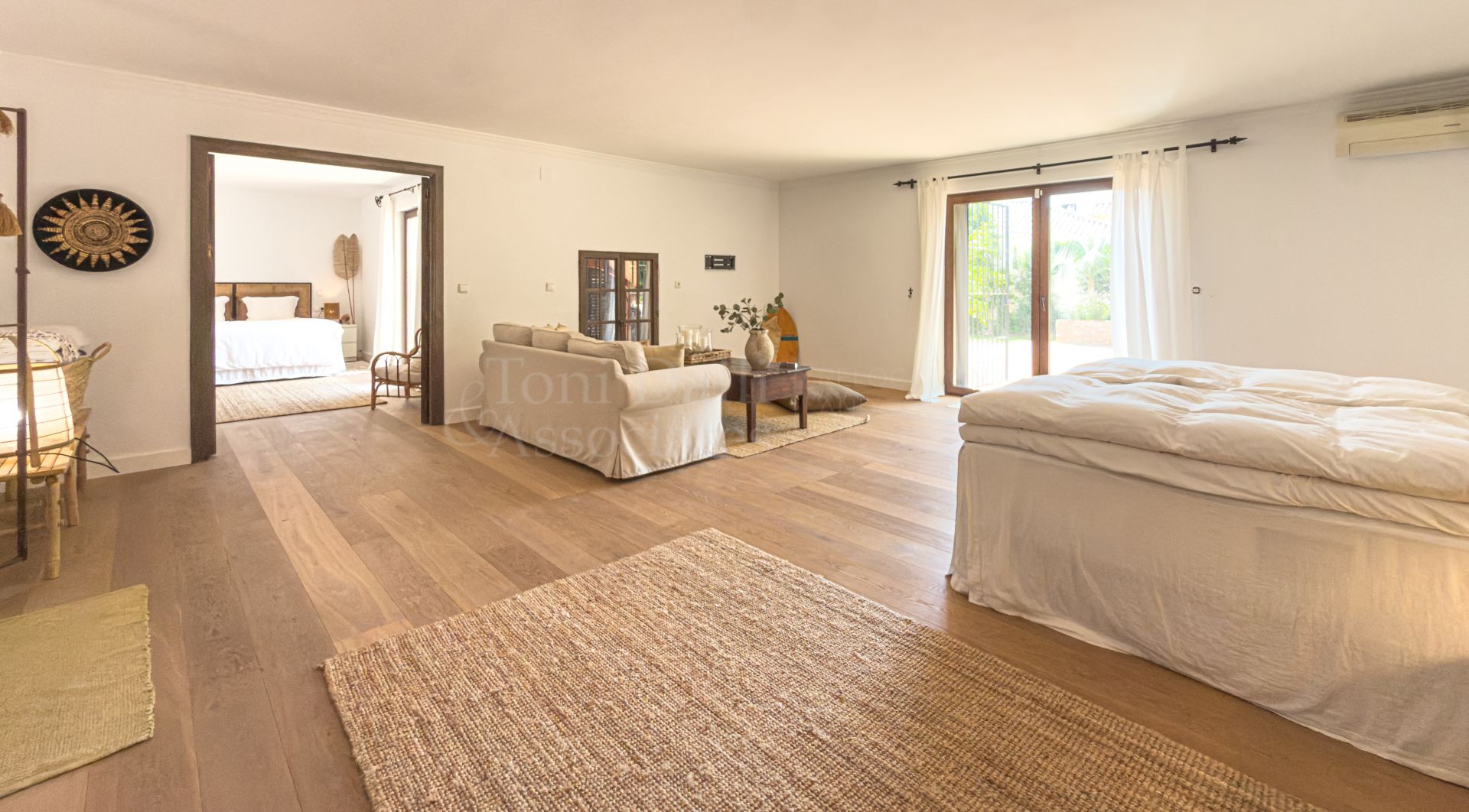 Semi Detached Villa in Marbella Hill Club, Marbella