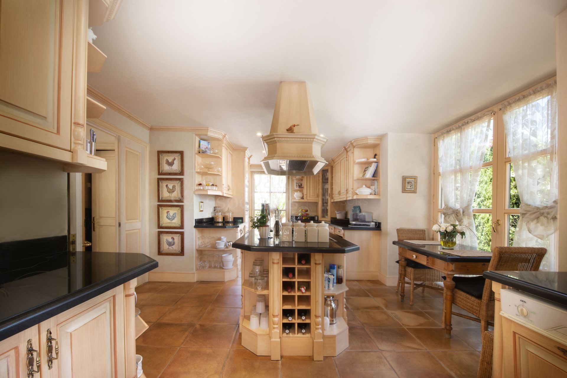 Villa in Sierra Blanca, Marbella