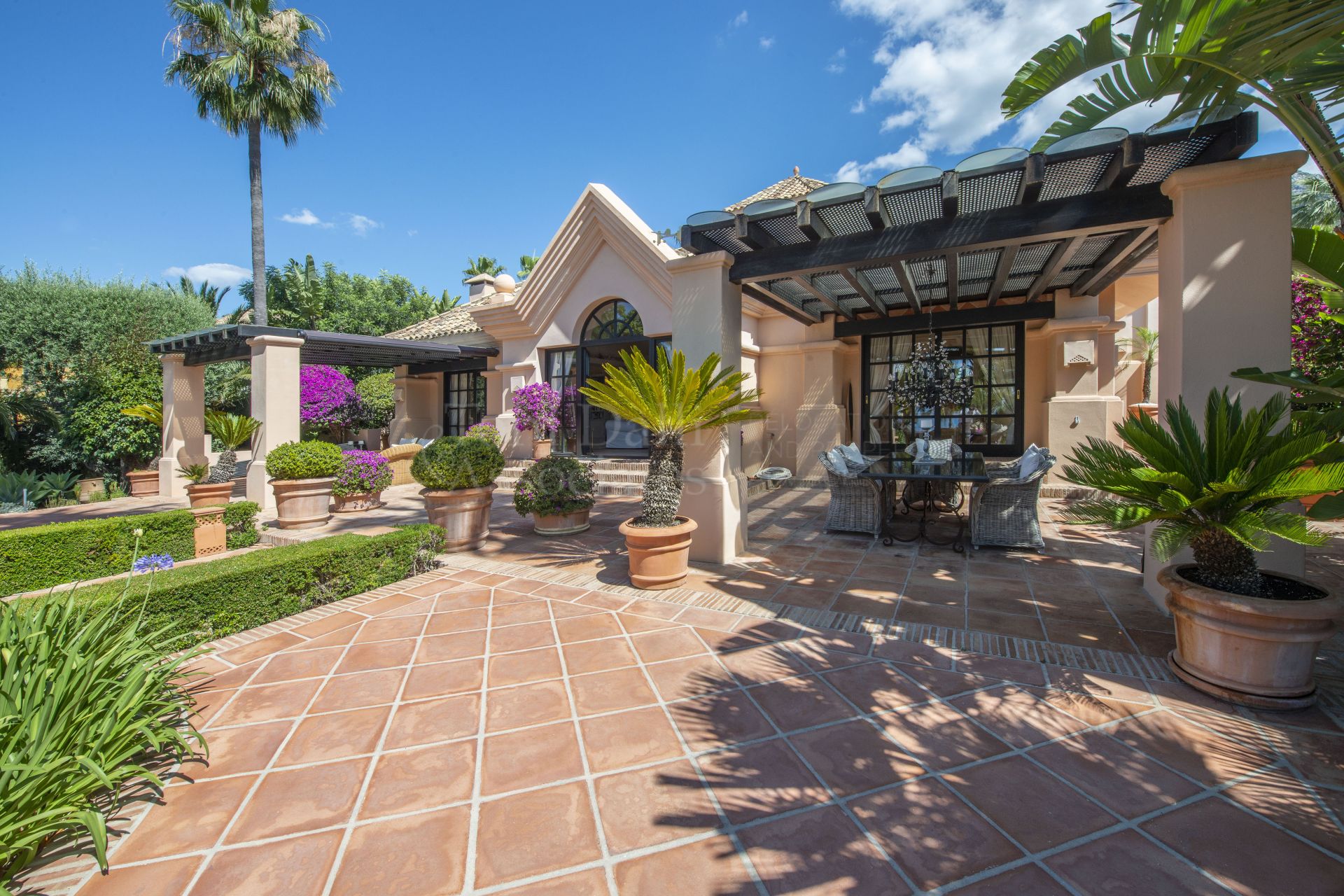 Villa in Sierra Blanca, Marbella