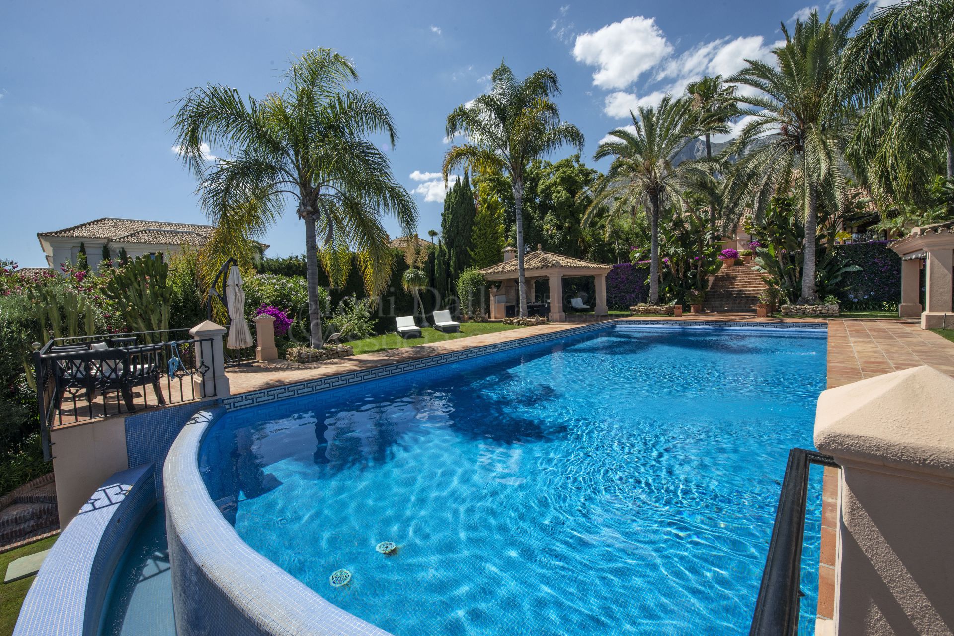 Villa in Sierra Blanca, Marbella