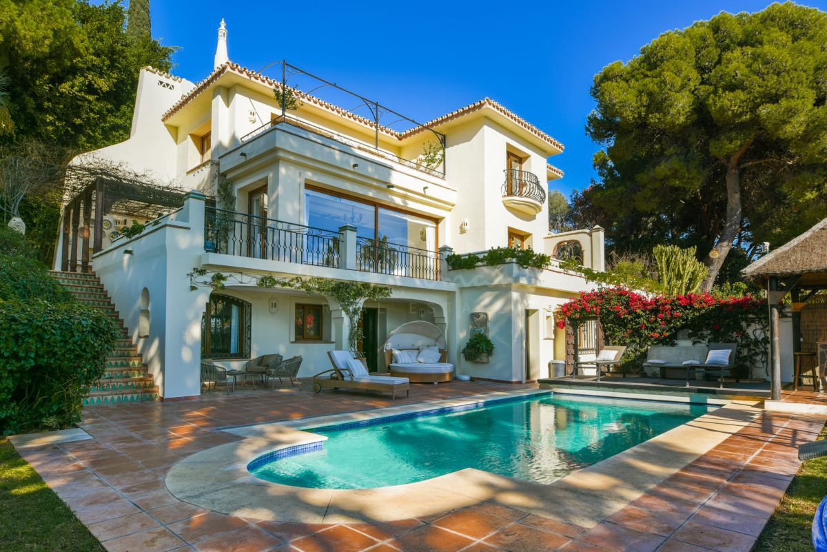 Villa in Rio Real, Marbella