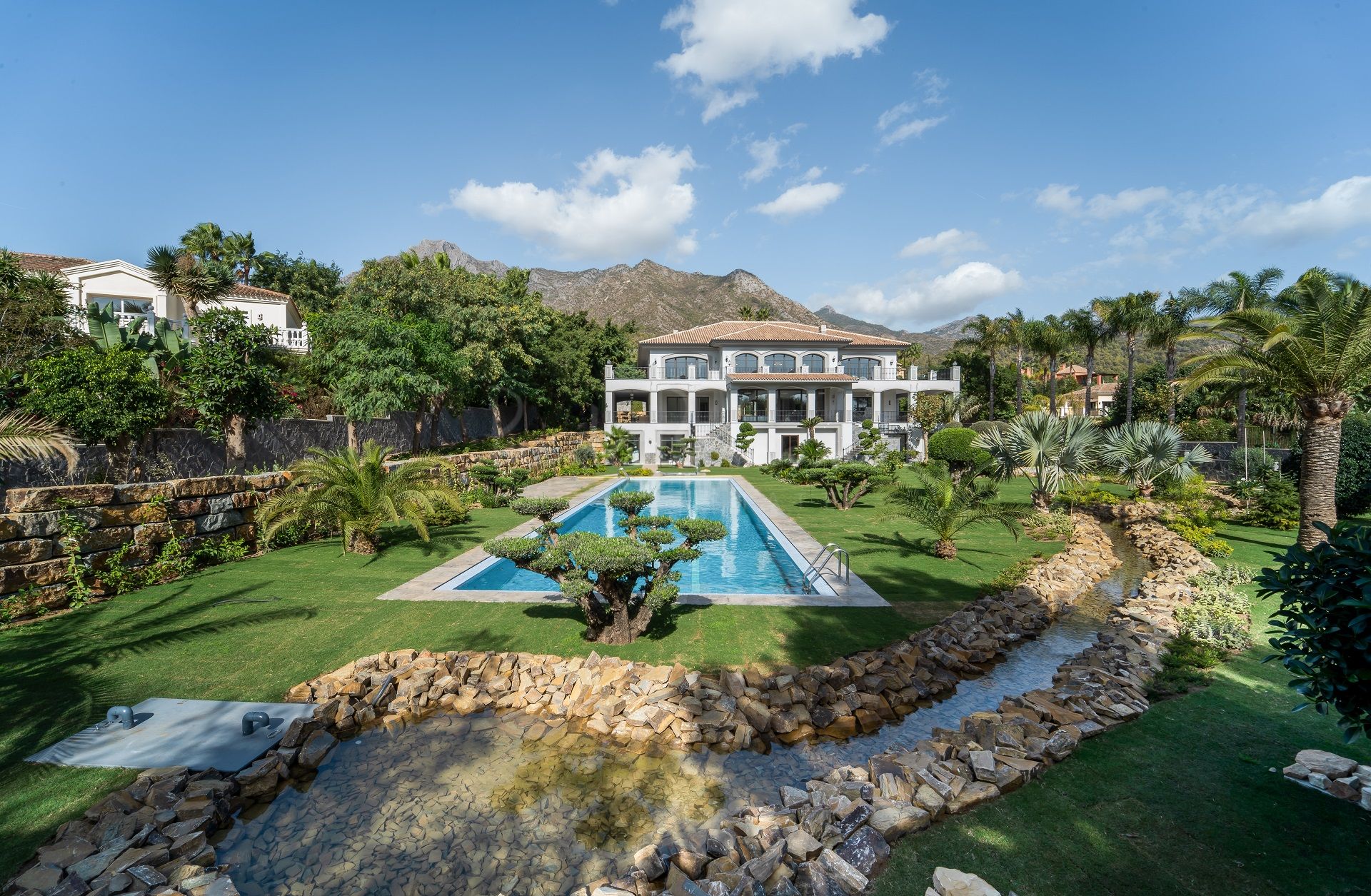 Villa in Sierra Blanca, Marbella