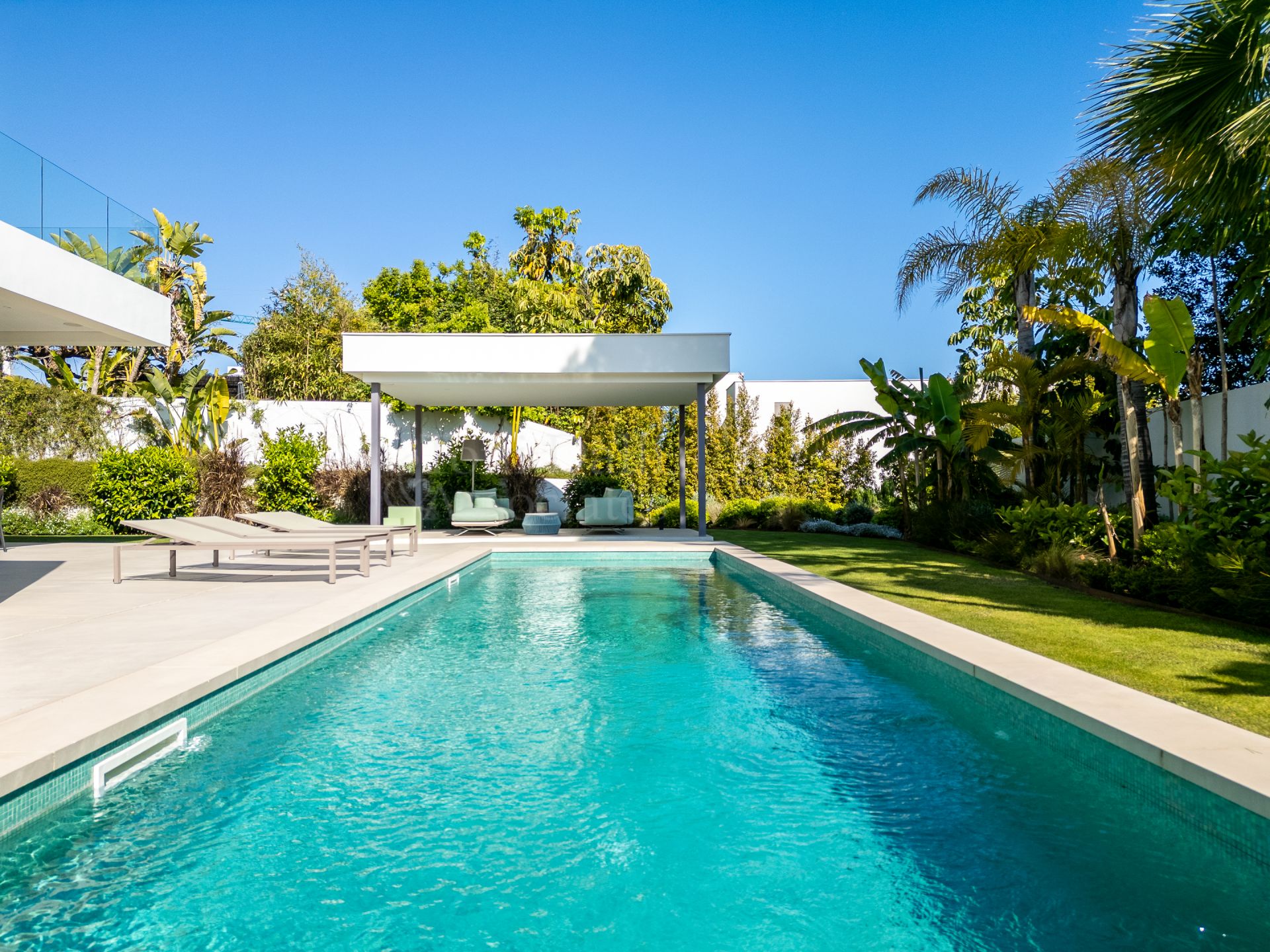 Villa in La Carolina, Marbella