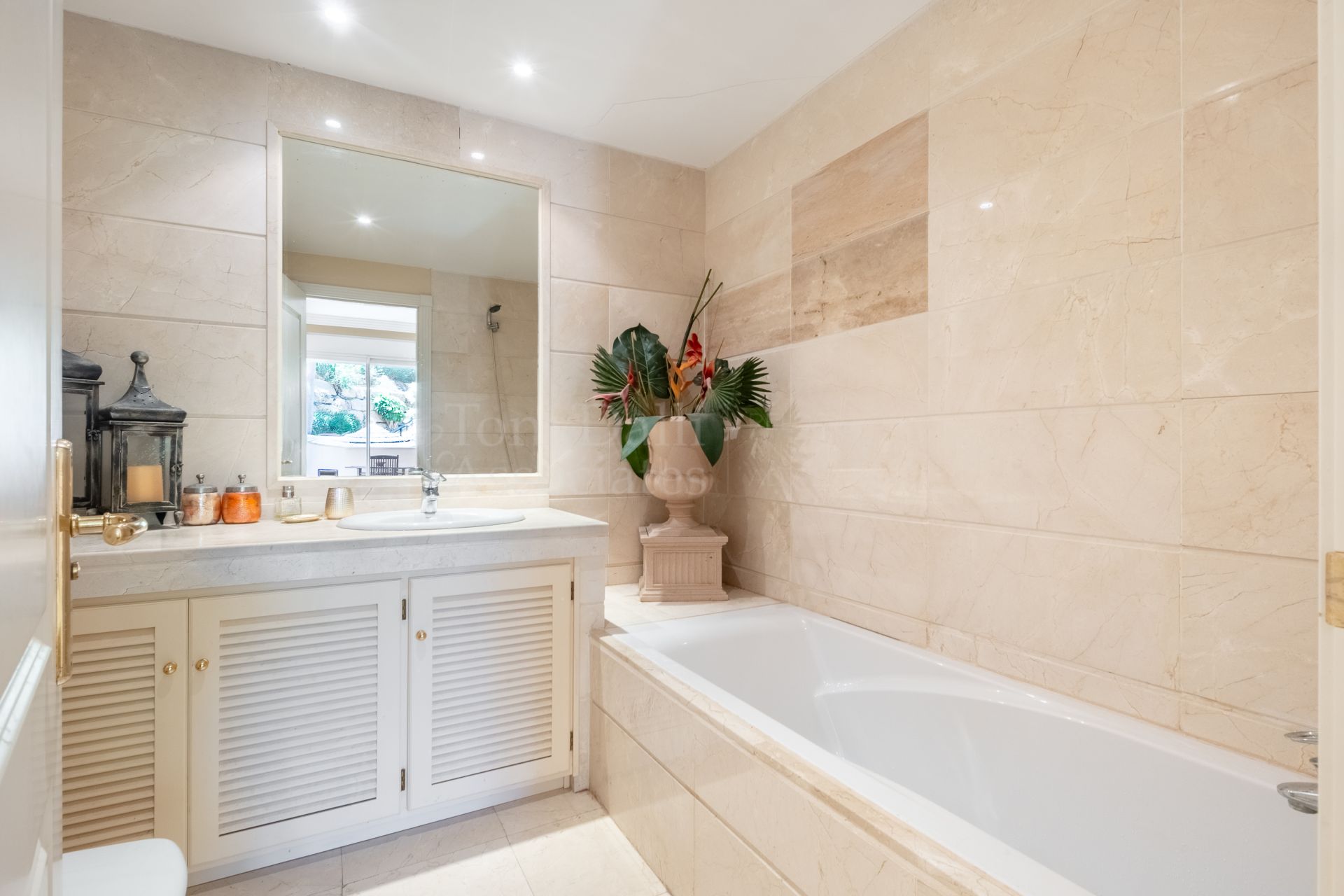 Apartment in Albatross Hill, Marbella