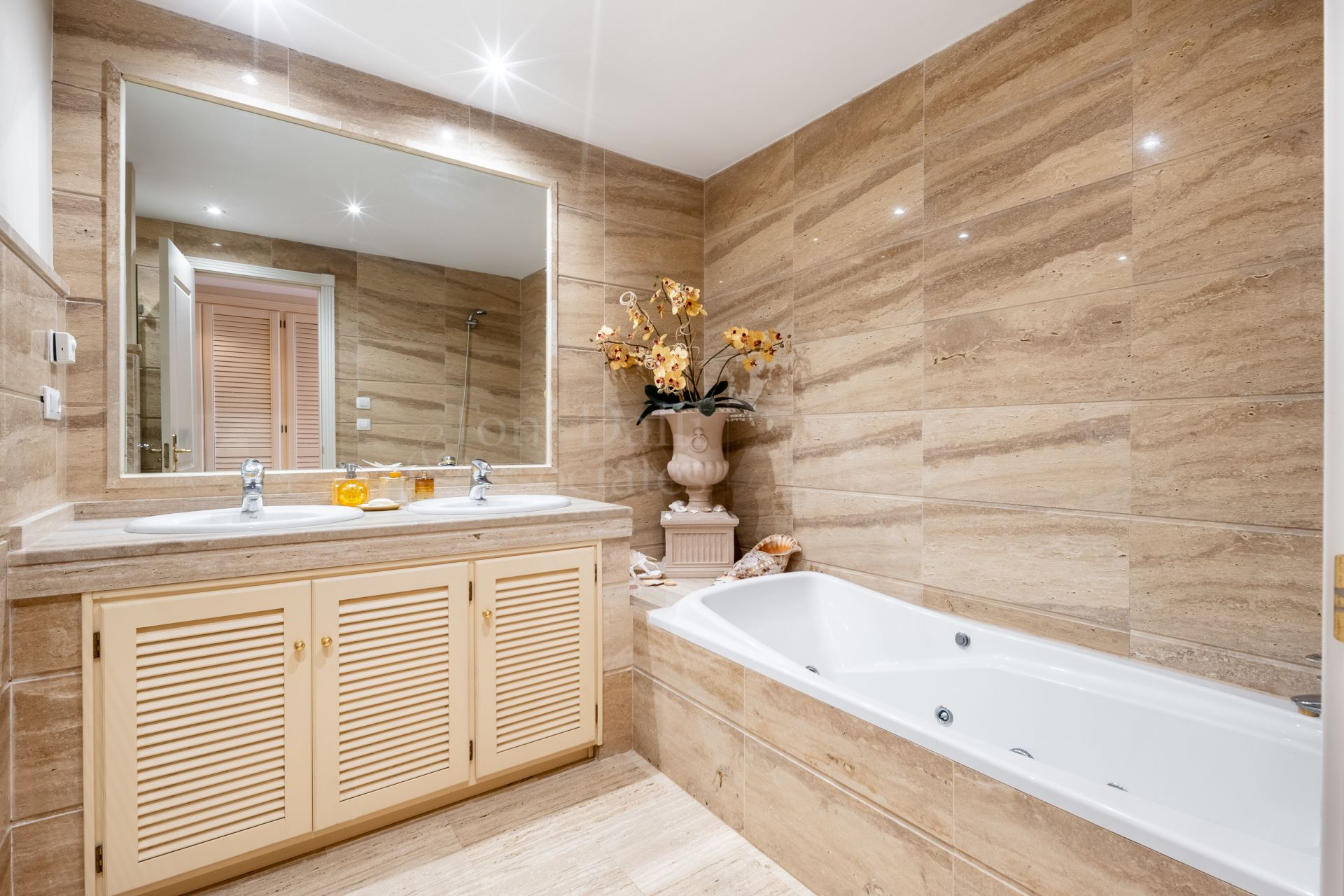 Apartment in Albatross Hill, Marbella