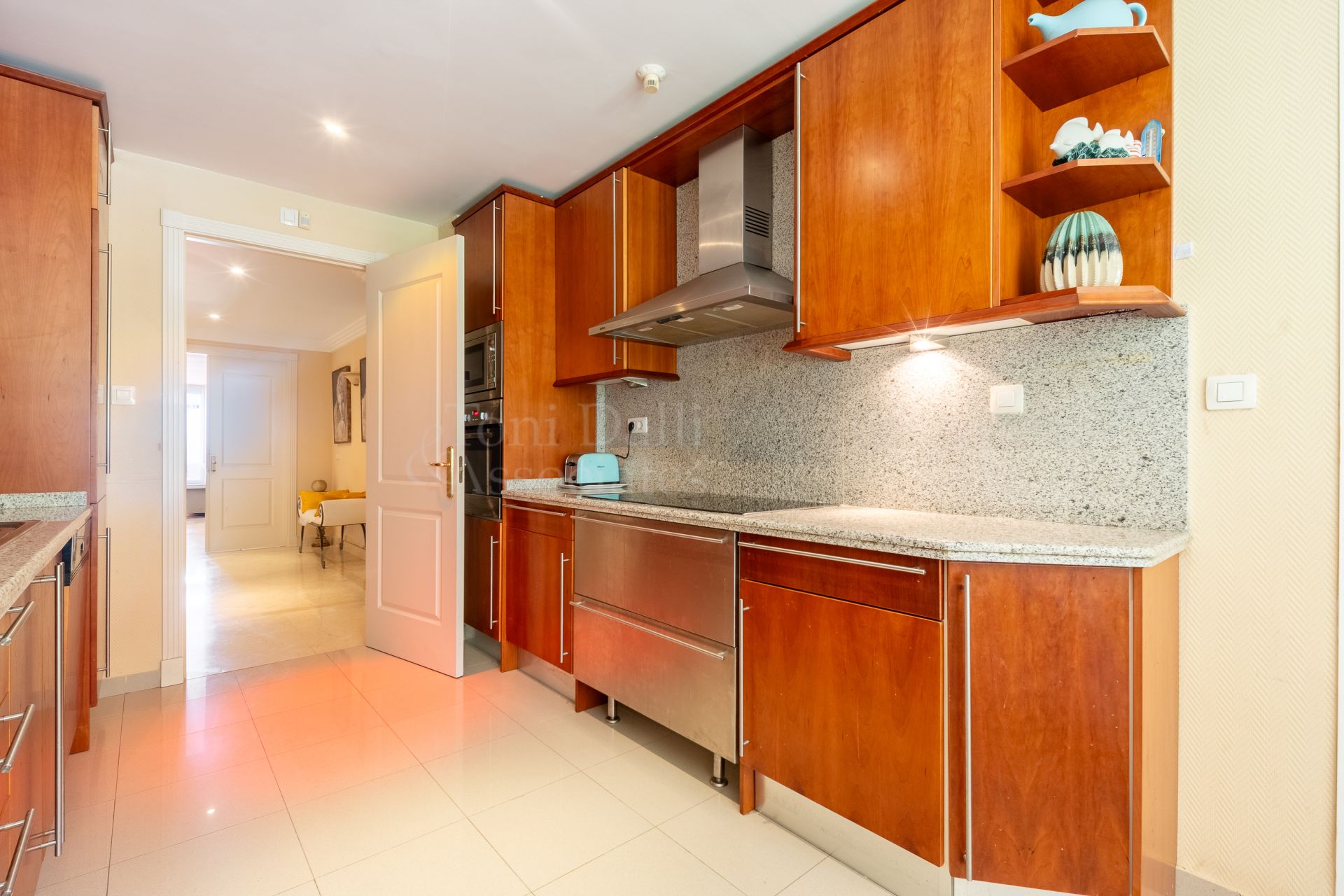 Apartment in Albatross Hill, Marbella