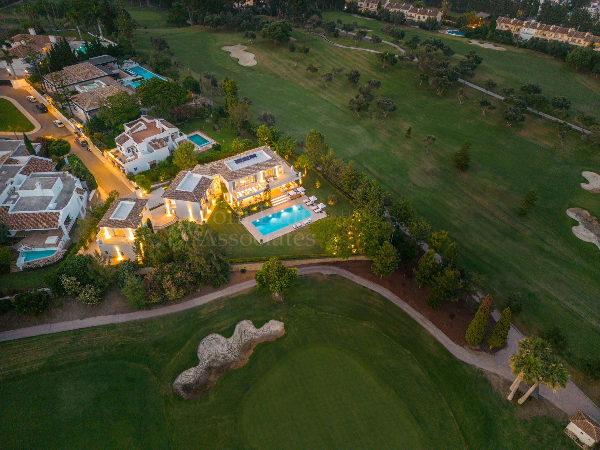 Villa in Peñablanca, Marbella