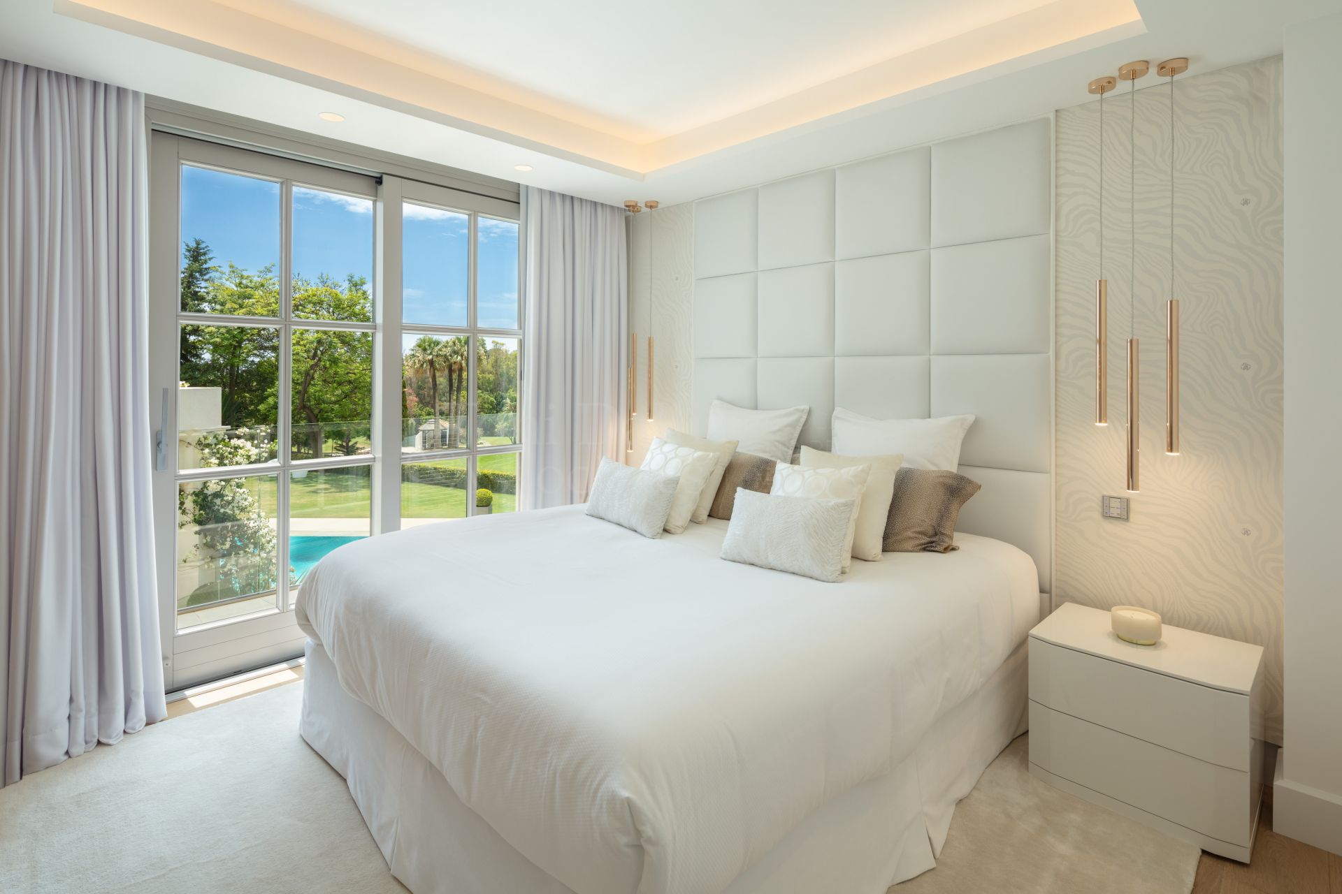 Villa in Peñablanca, Marbella