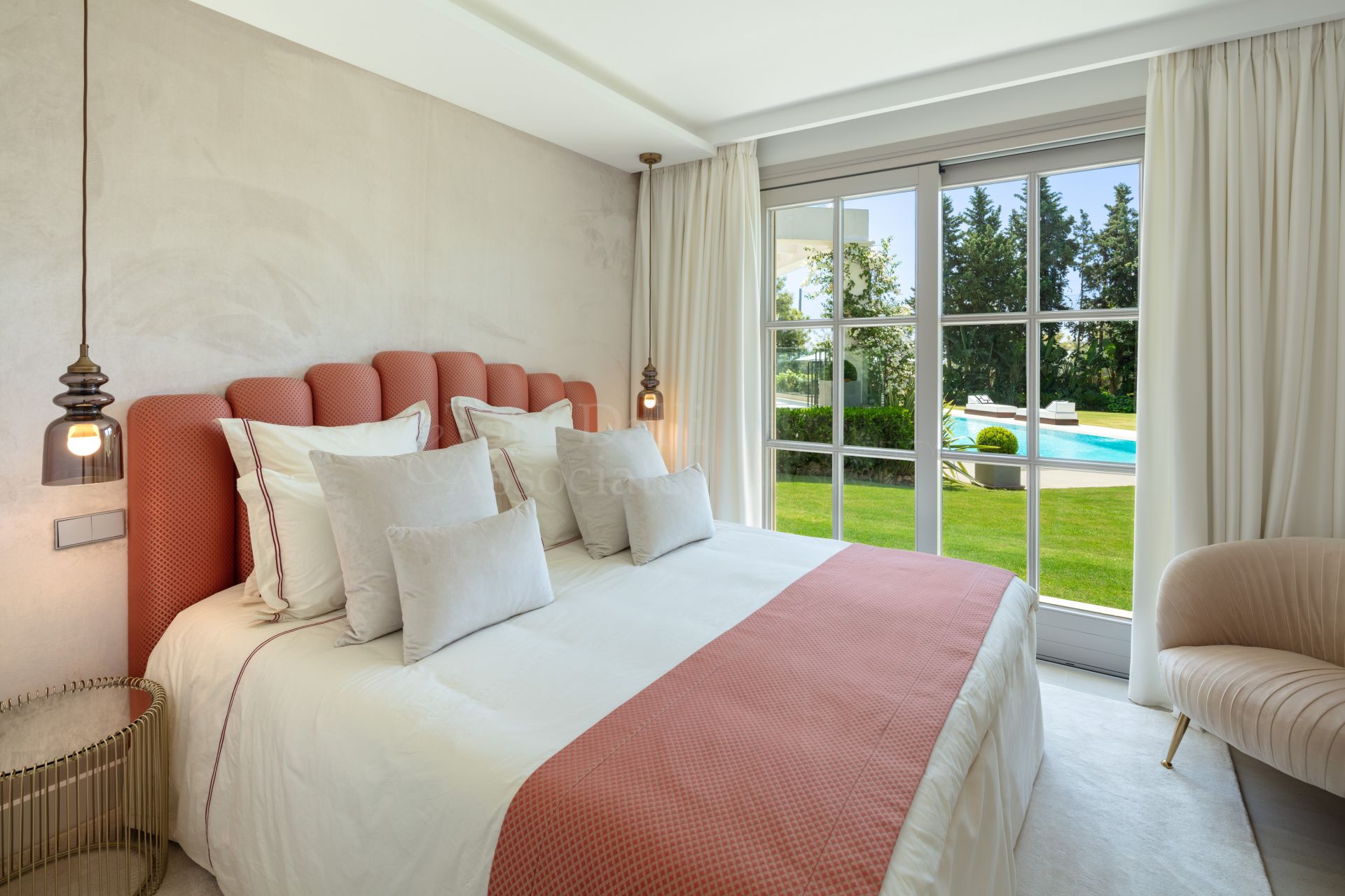 Villa in Peñablanca, Marbella