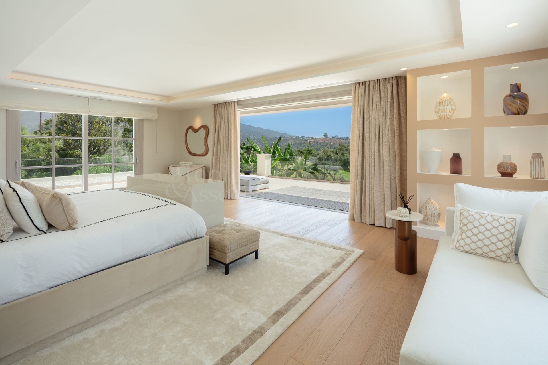 Villa in Peñablanca, Marbella