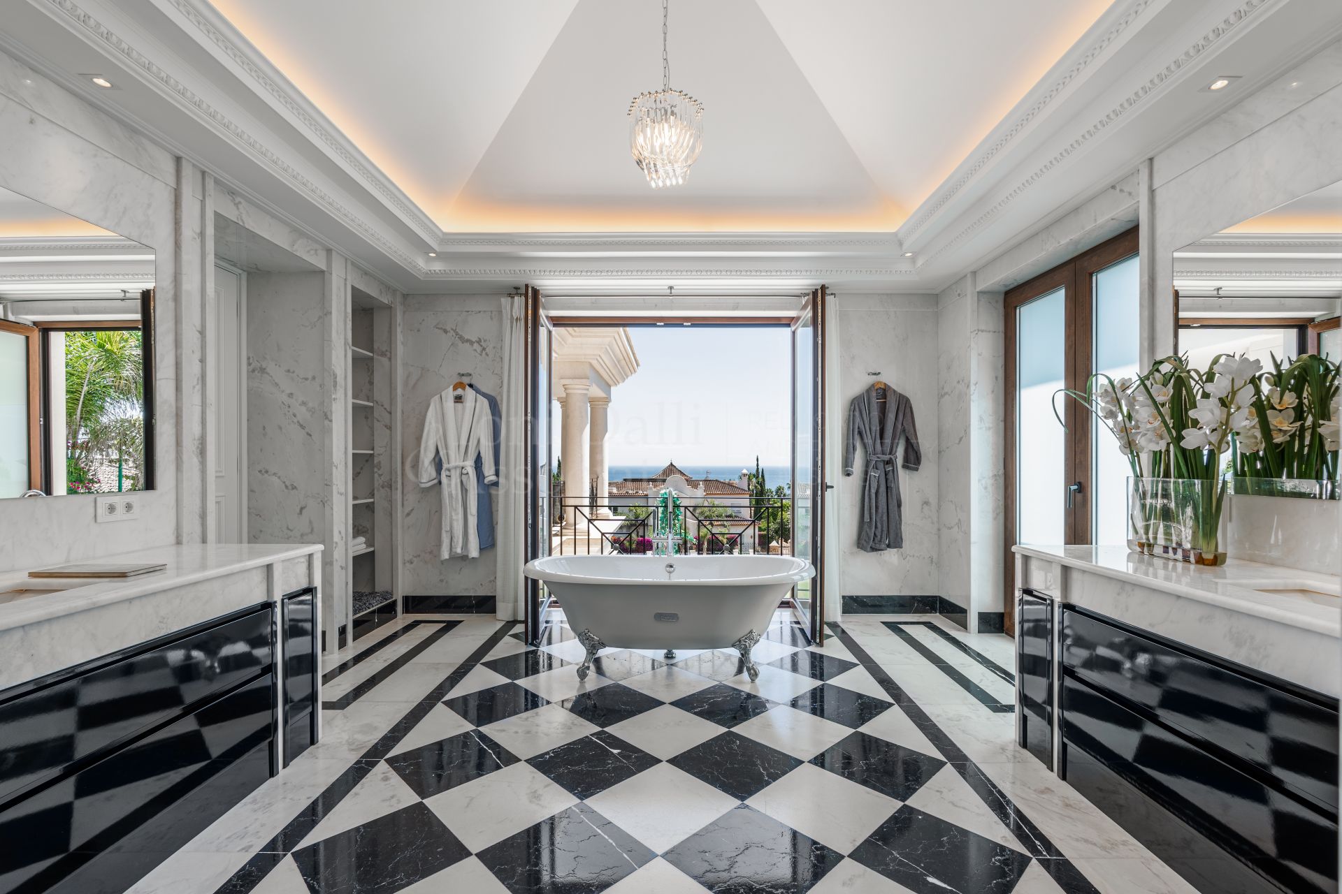 Villa in Sierra Blanca, Marbella