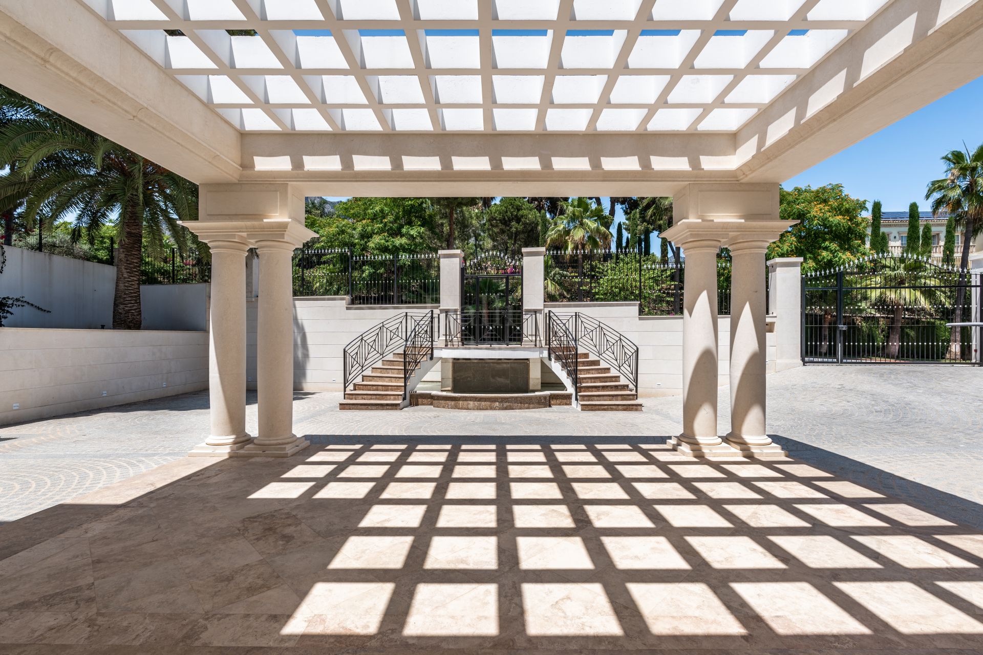 Villa in Sierra Blanca, Marbella