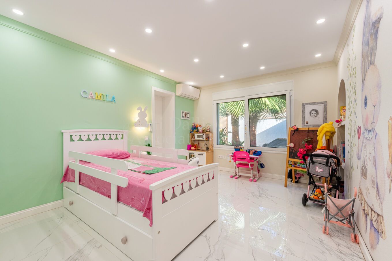 Villa in El Real Panorama, Marbella