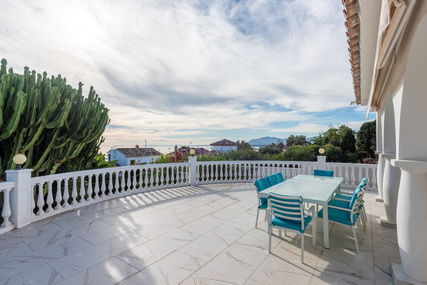 Villa in El Real Panorama, Marbella