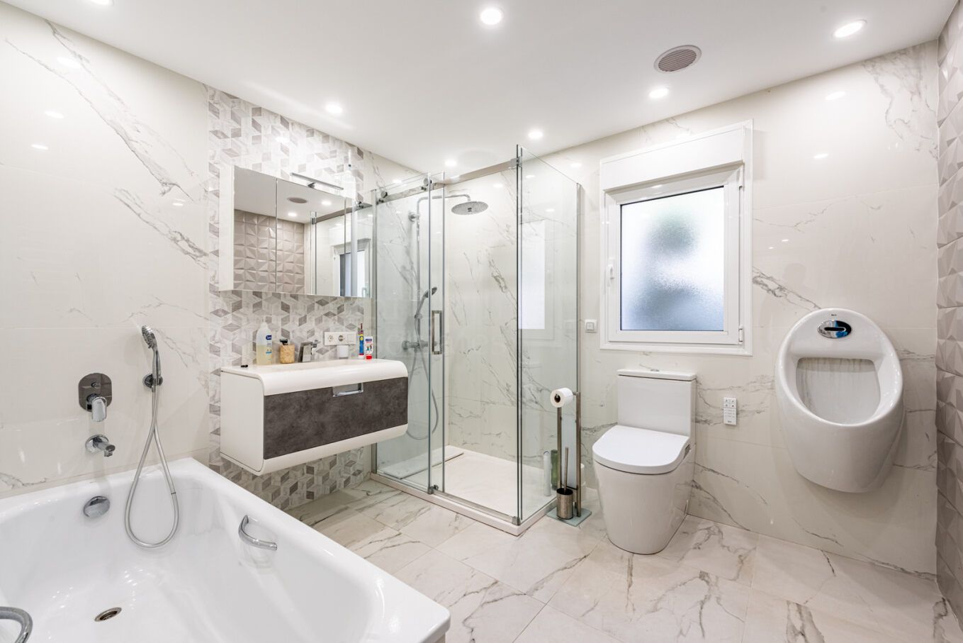 Villa in El Real Panorama, Marbella