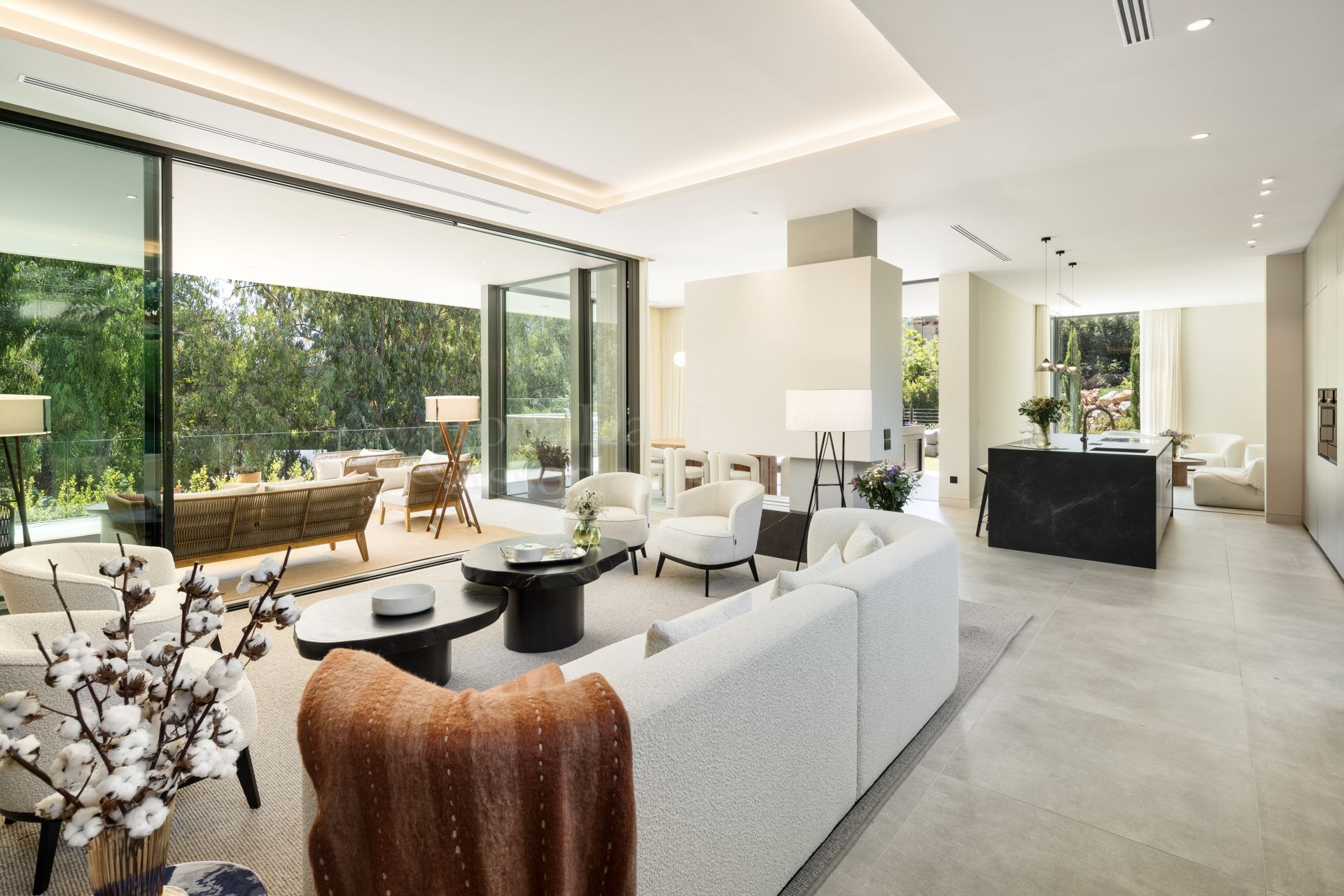 Villa in La Cerquilla, Marbella