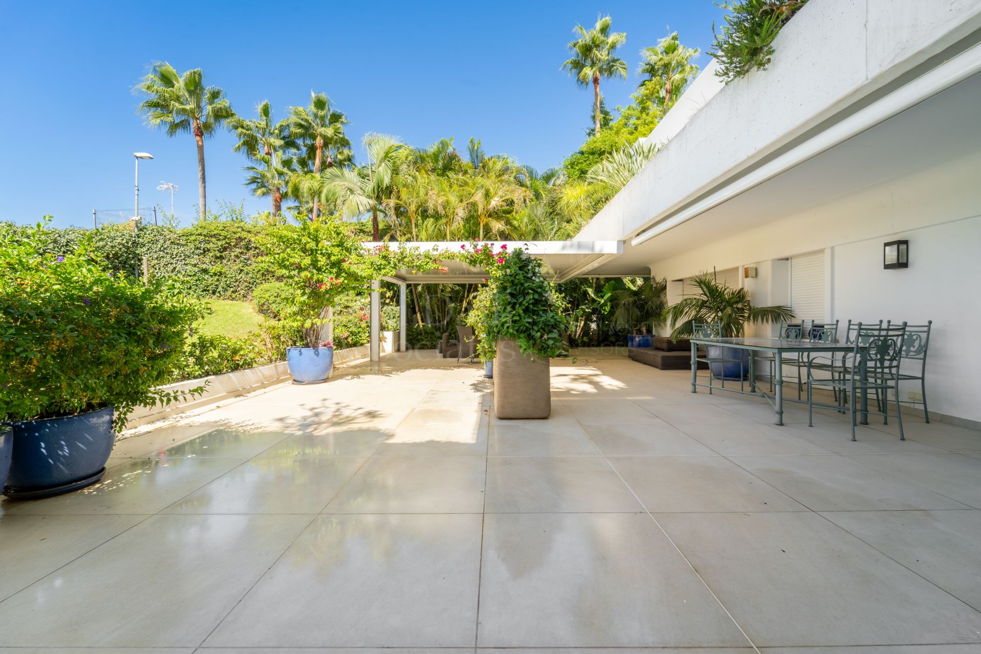 Ground Floor Apartment in Las Terrazas de Las Lomas, Marbella