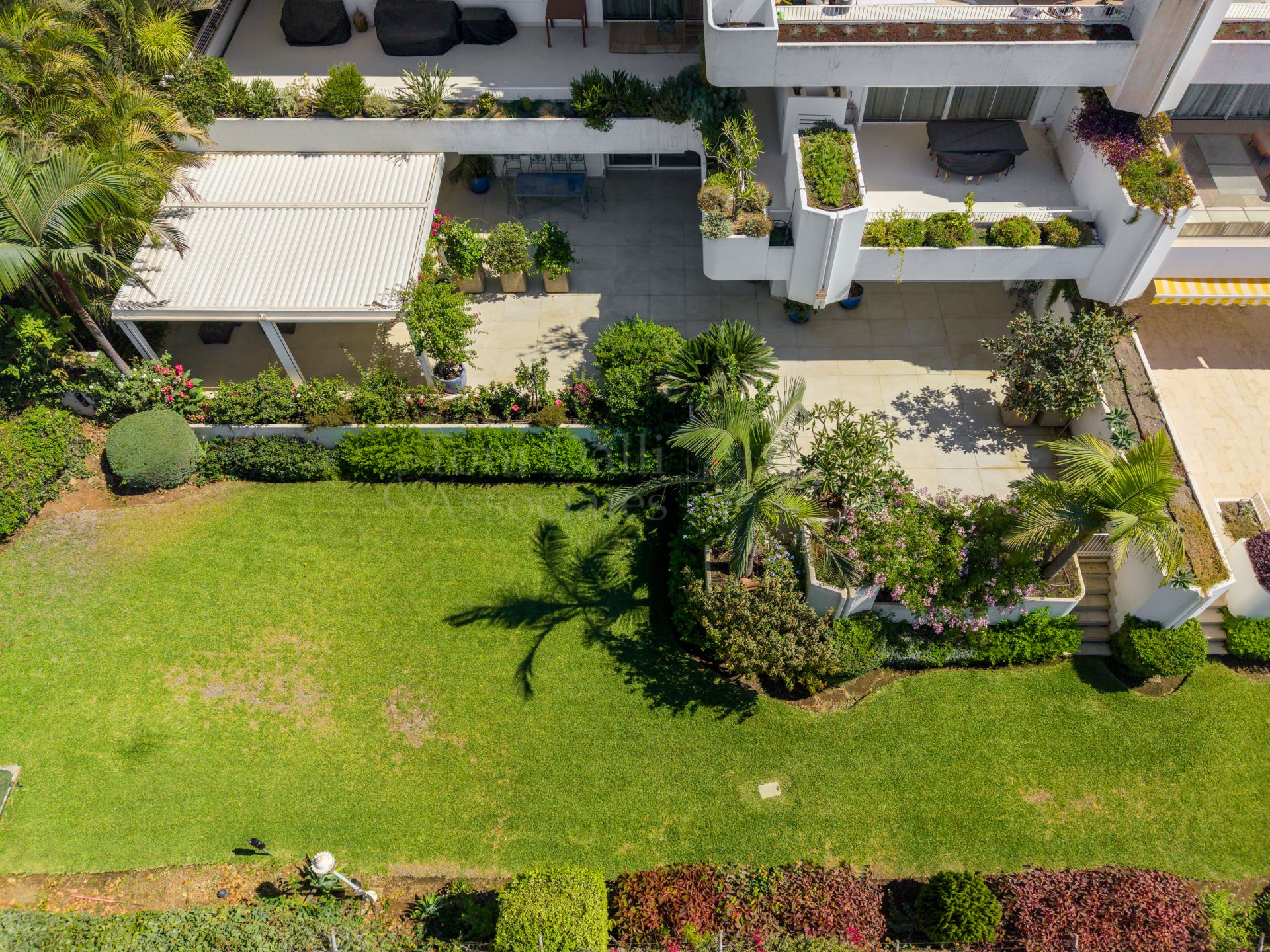 Ground Floor Apartment in Las Terrazas de Las Lomas, Marbella