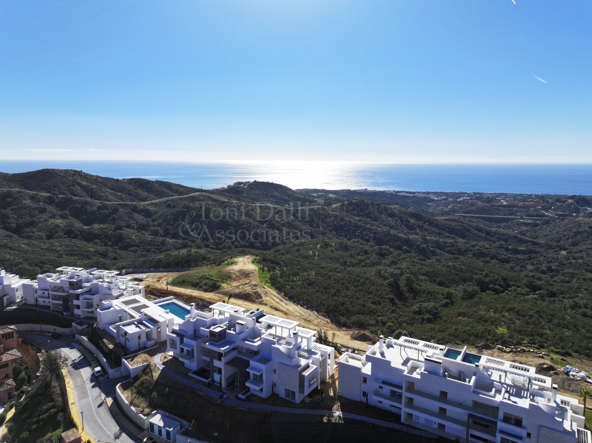 Apartment in La Mairena, Marbella