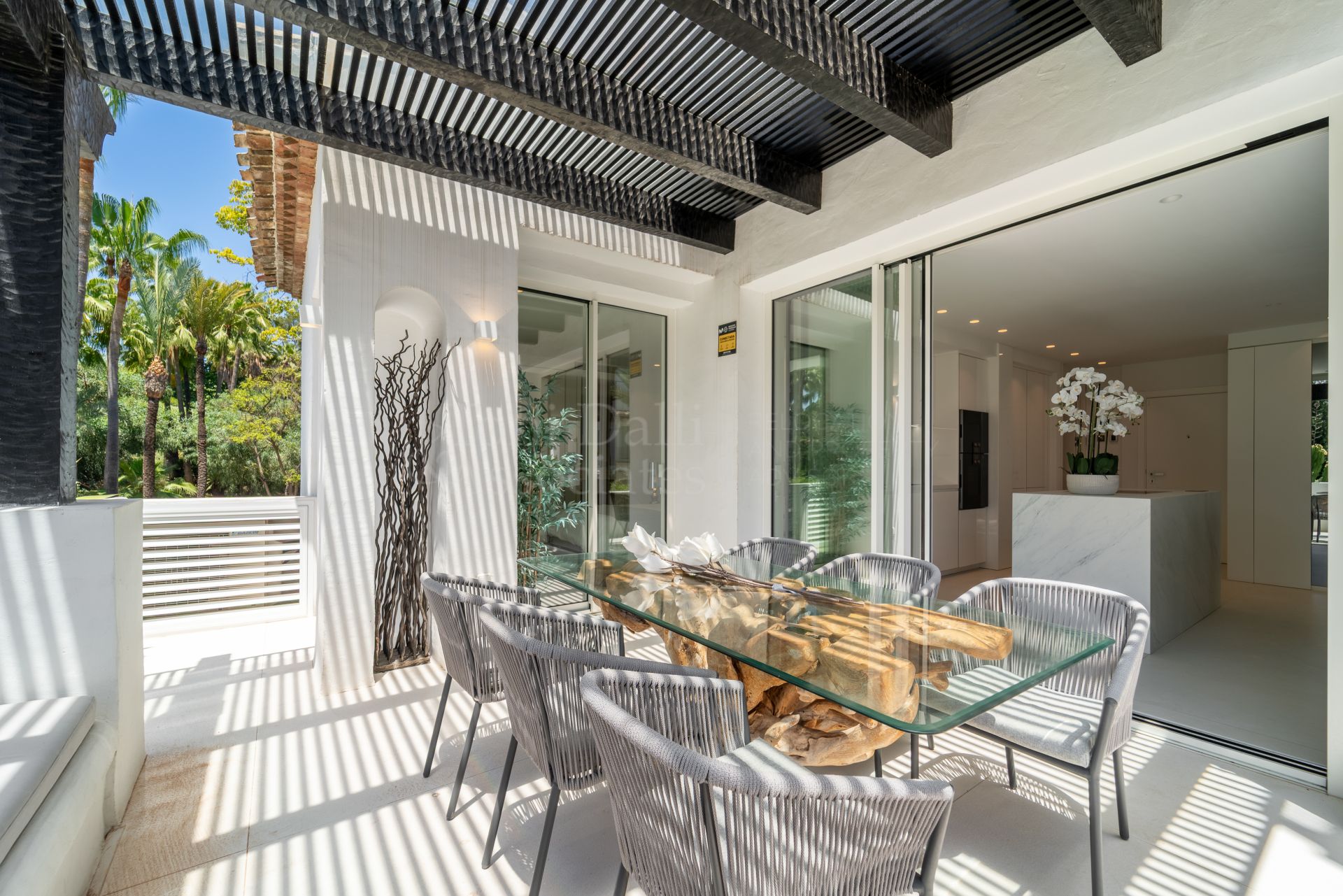 Apartment in Marina Puente Romano, Marbella