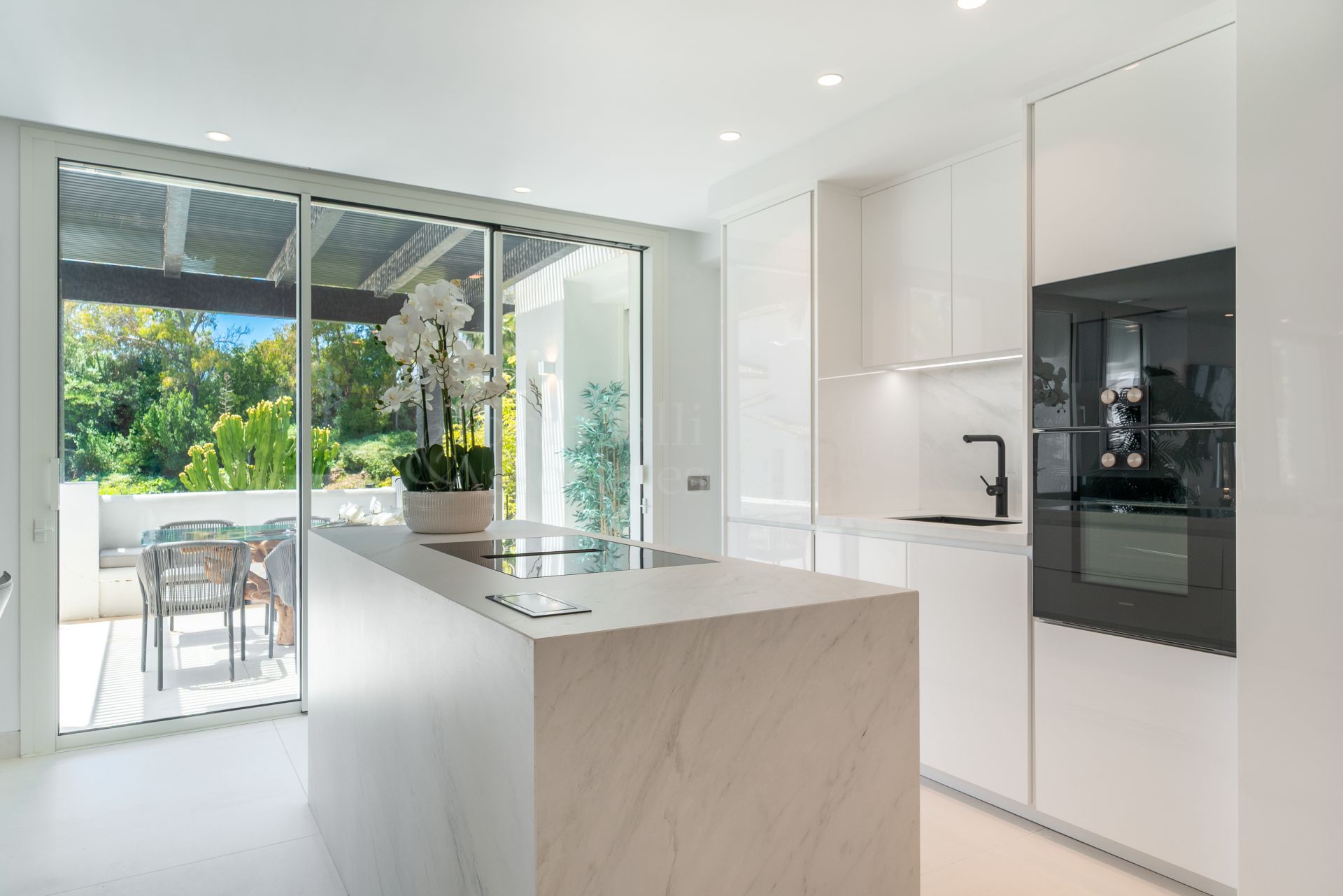Apartment in Marina Puente Romano, Marbella