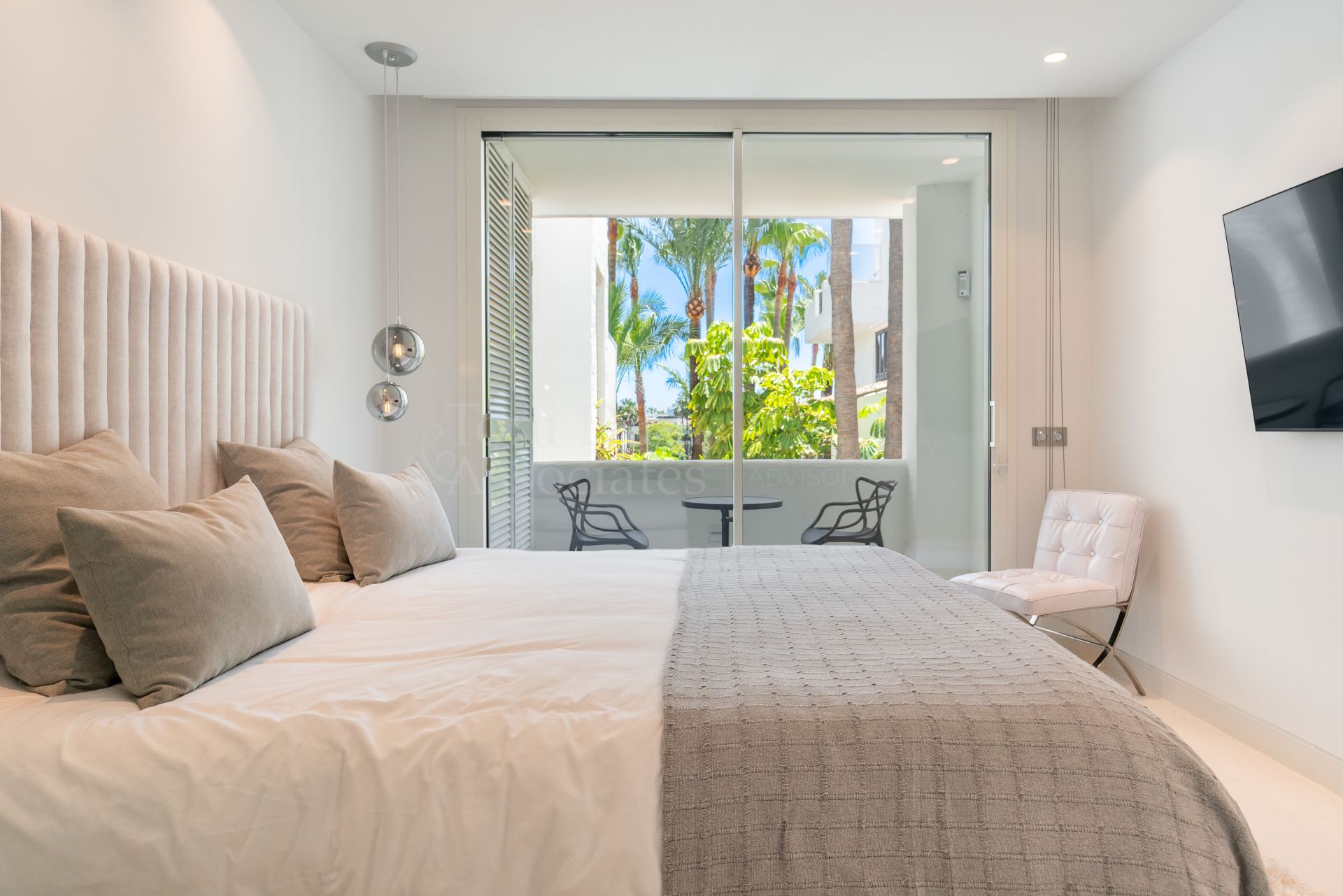 Apartment in Marina Puente Romano, Marbella
