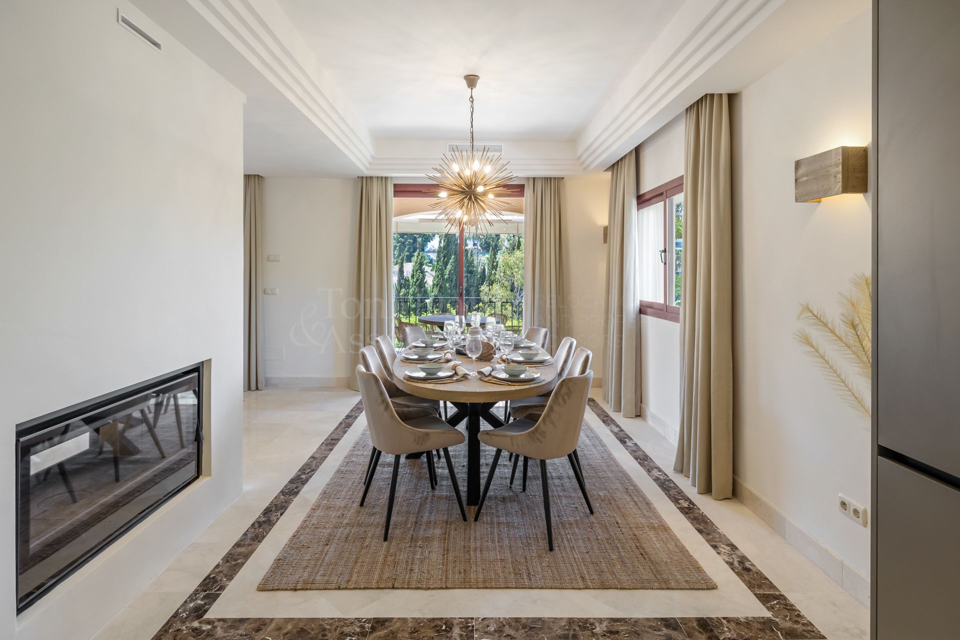 Villa in La Alzambra, Marbella