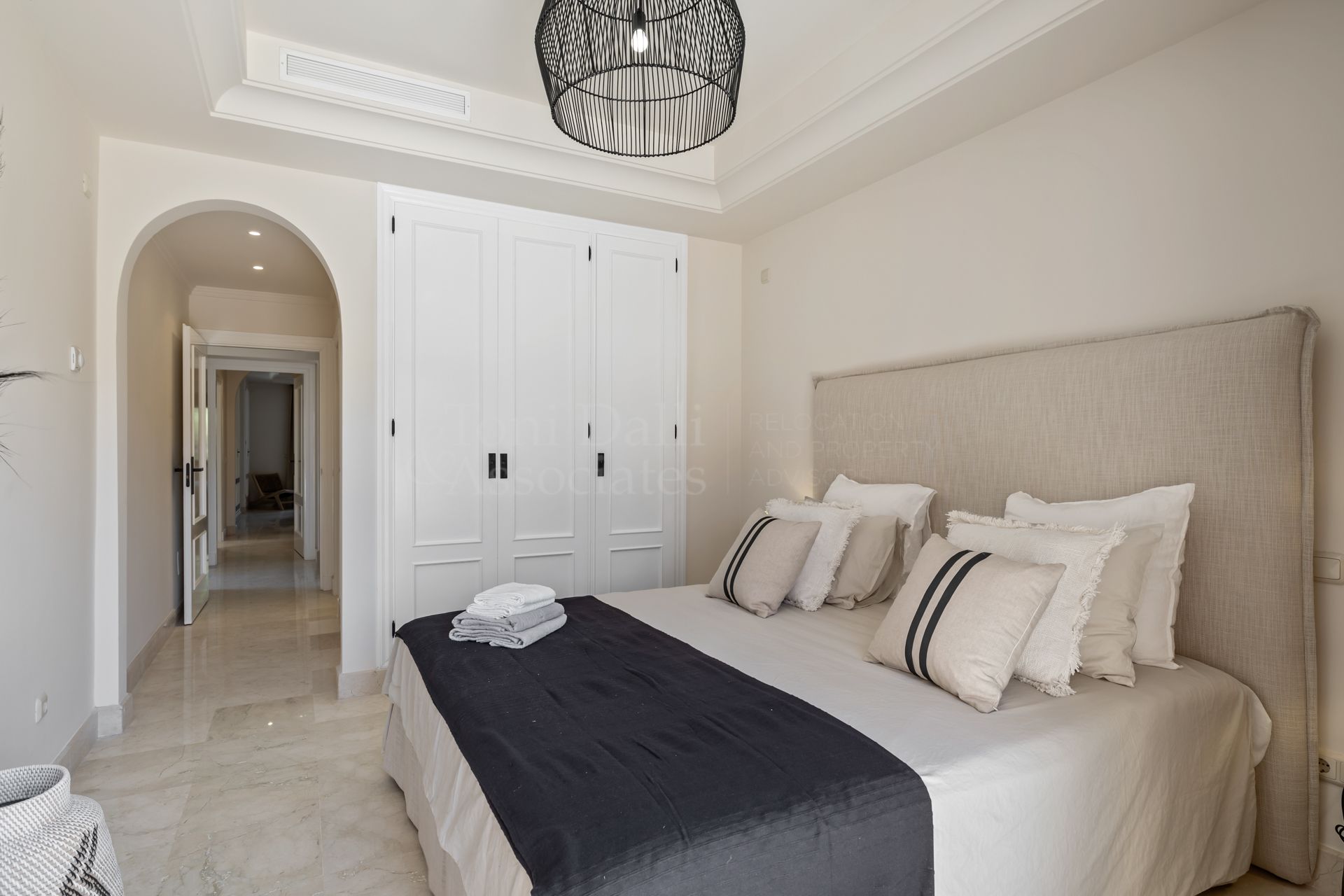 Villa in La Alzambra, Marbella