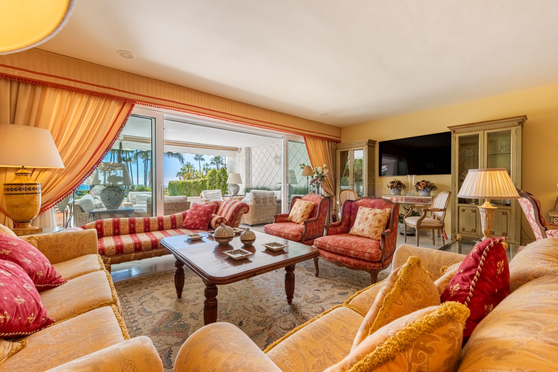 Ground Floor Apartment in Los Granados, Marbella