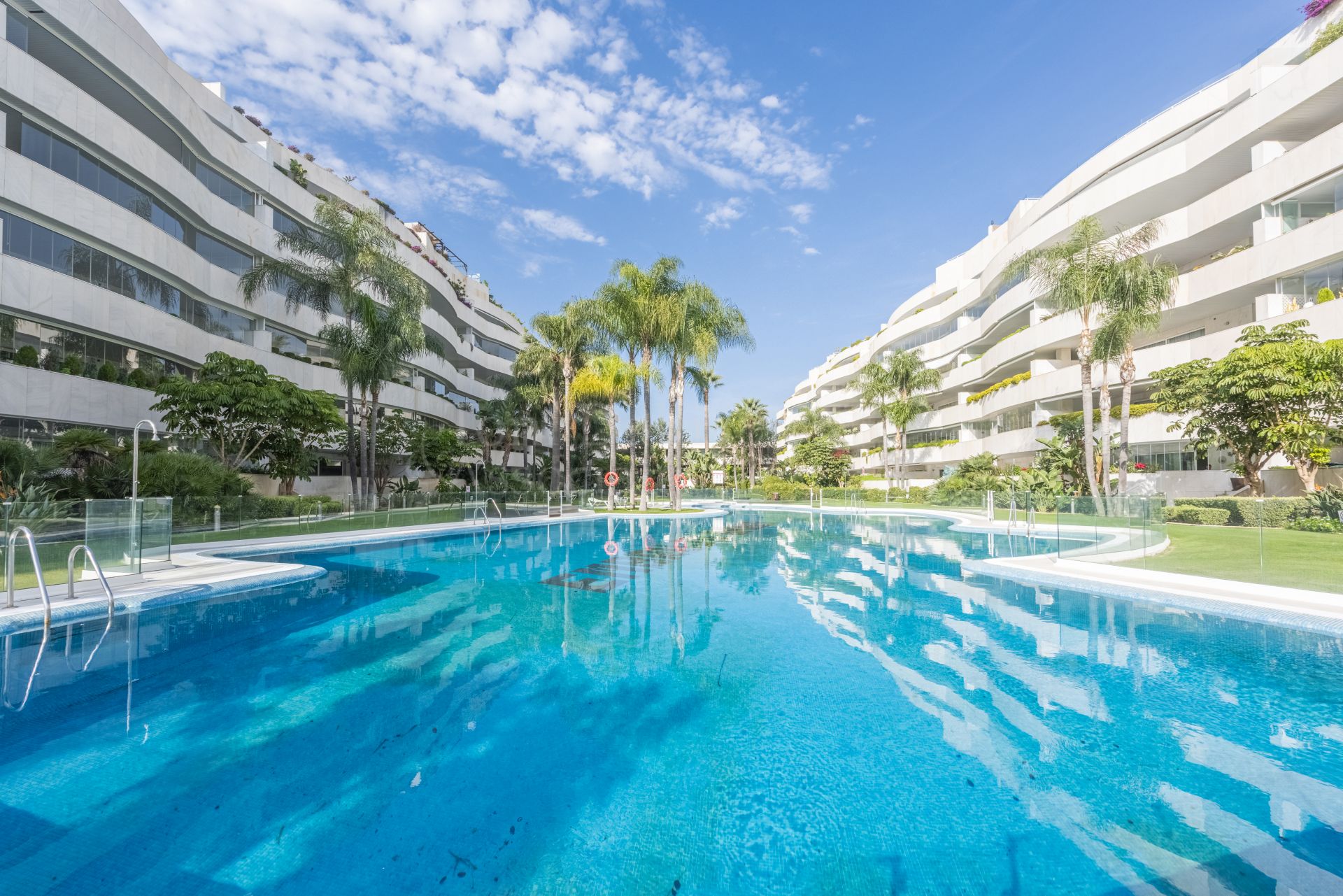 Duplex Penthouse in El Embrujo Banús, Marbella