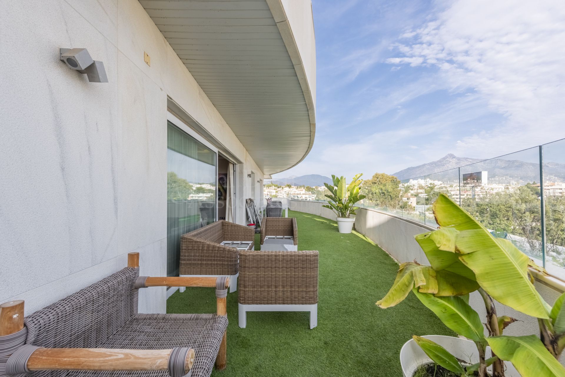 Duplex Penthouse in El Embrujo Banús, Marbella