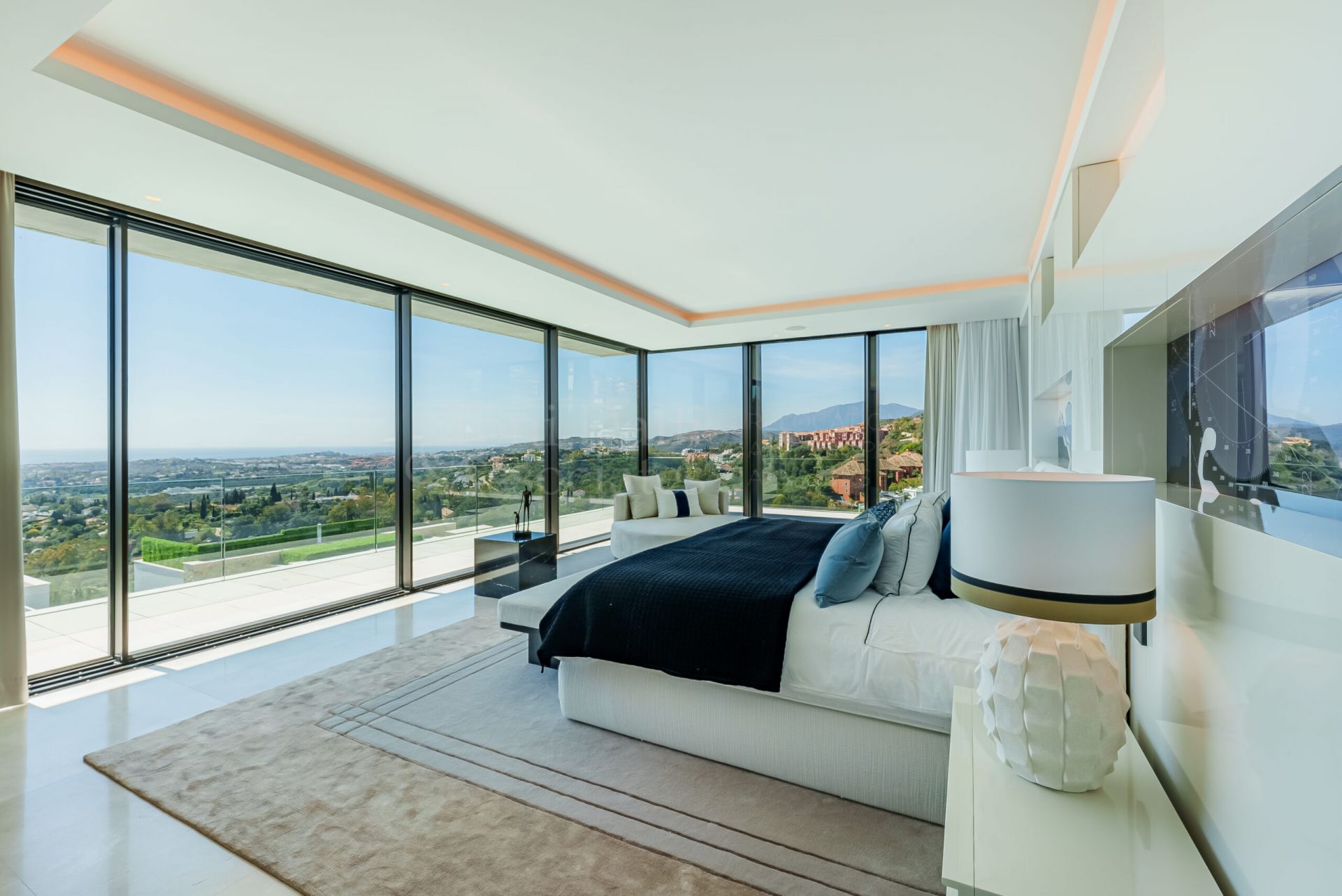 Villa in The Hills, Benahavis