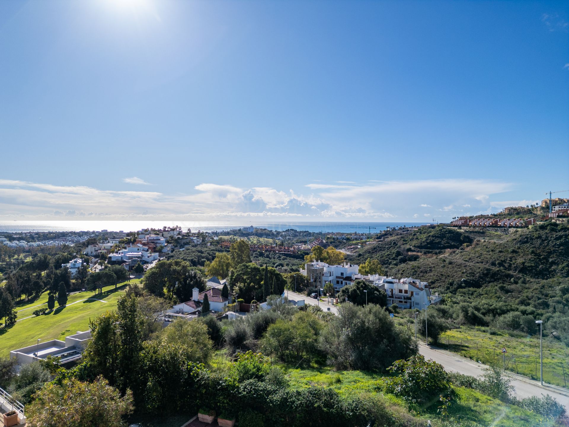 Plot in La Alqueria, Benahavis