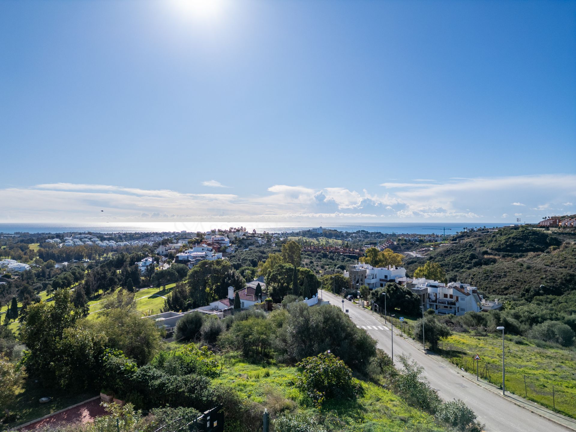 Plot in La Alqueria, Benahavis